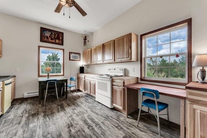 1820 Frank Rea Road Property Photo 42