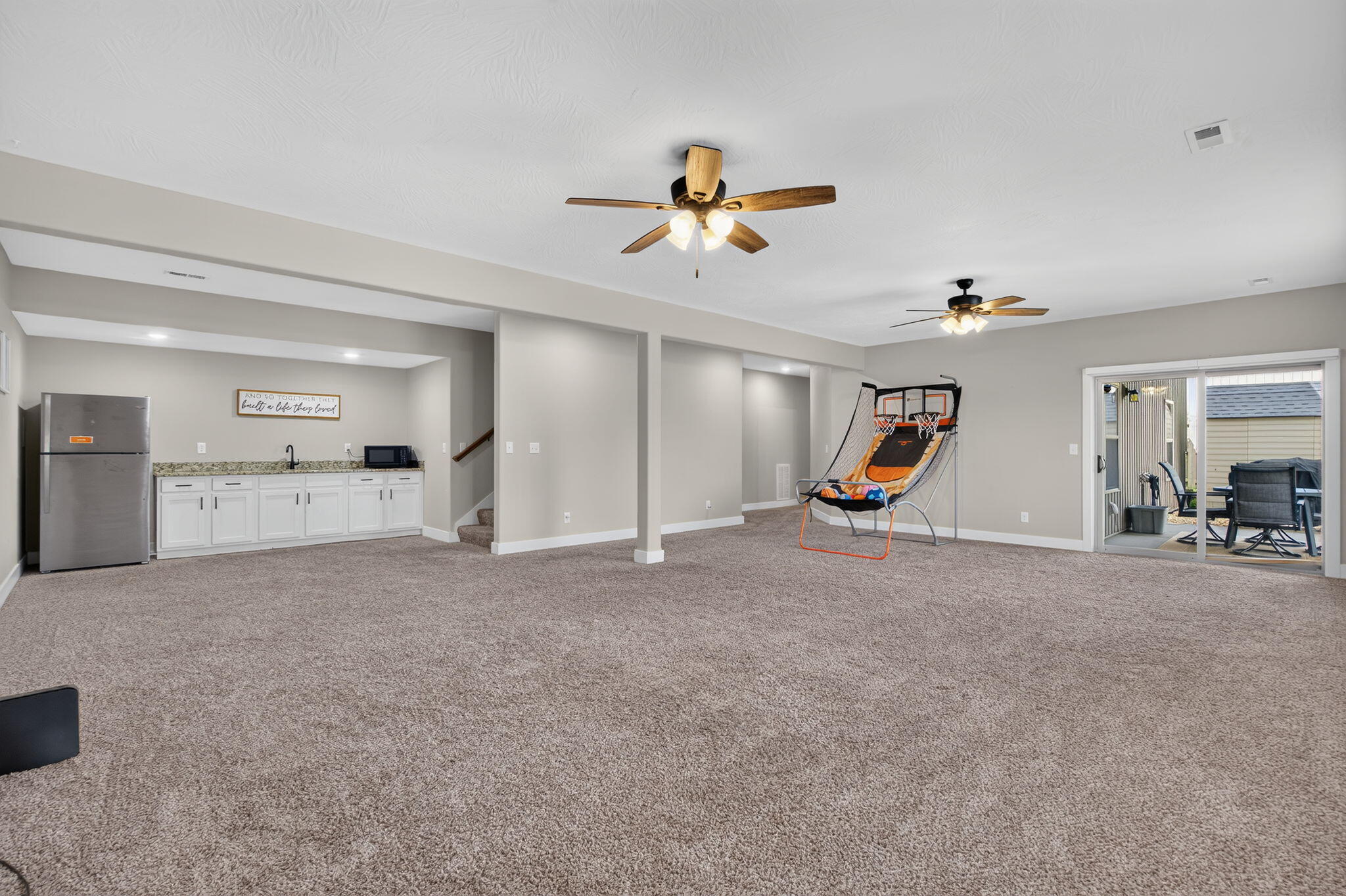 2753 West Fishhook Avenue Property Photo 22