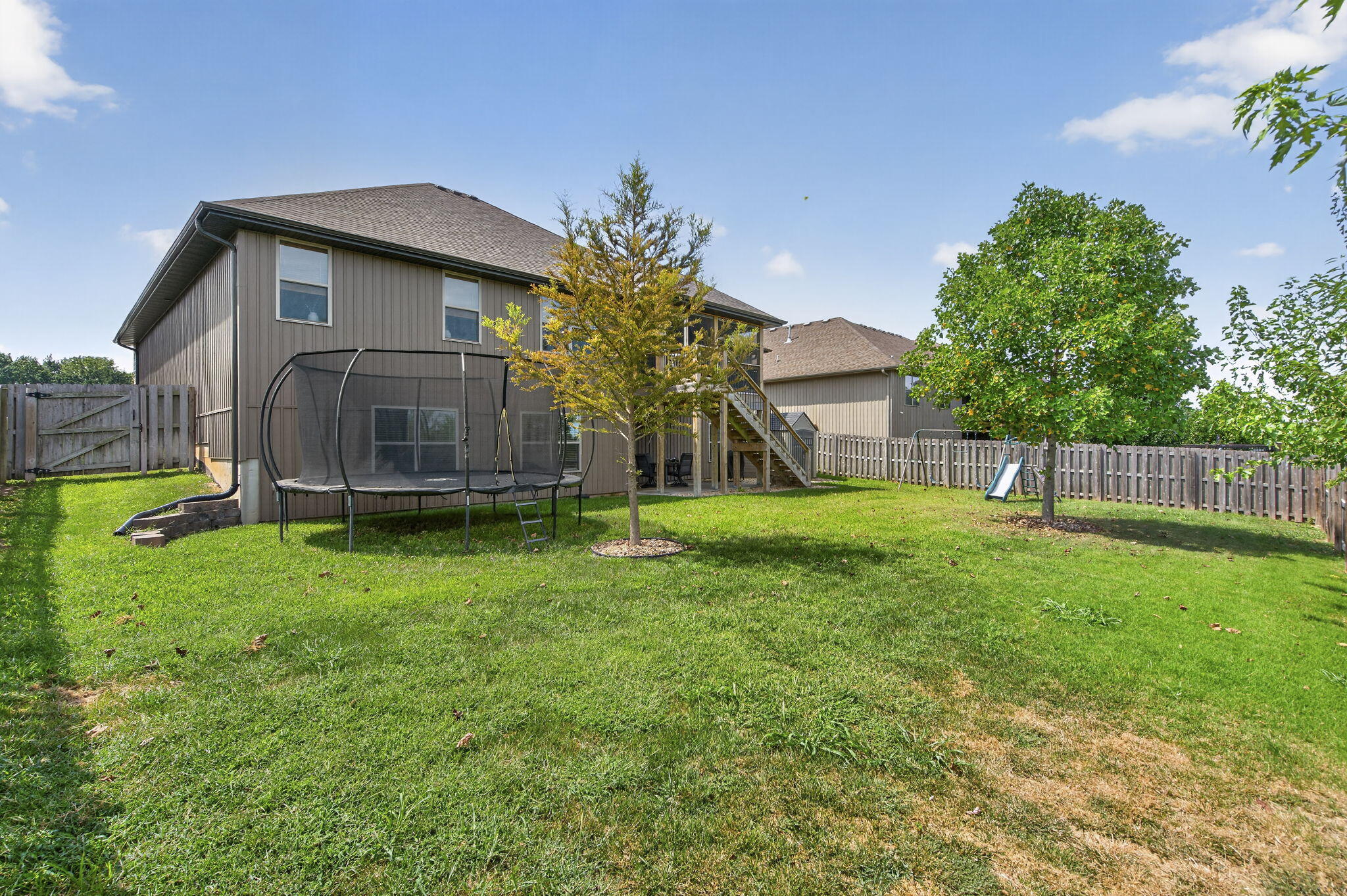2753 West Fishhook Avenue Property Photo 28