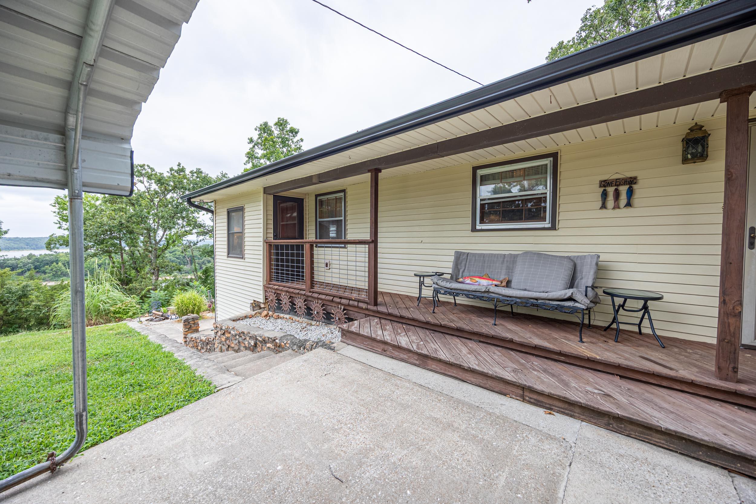 28446 Panorama Road Property Photo 2