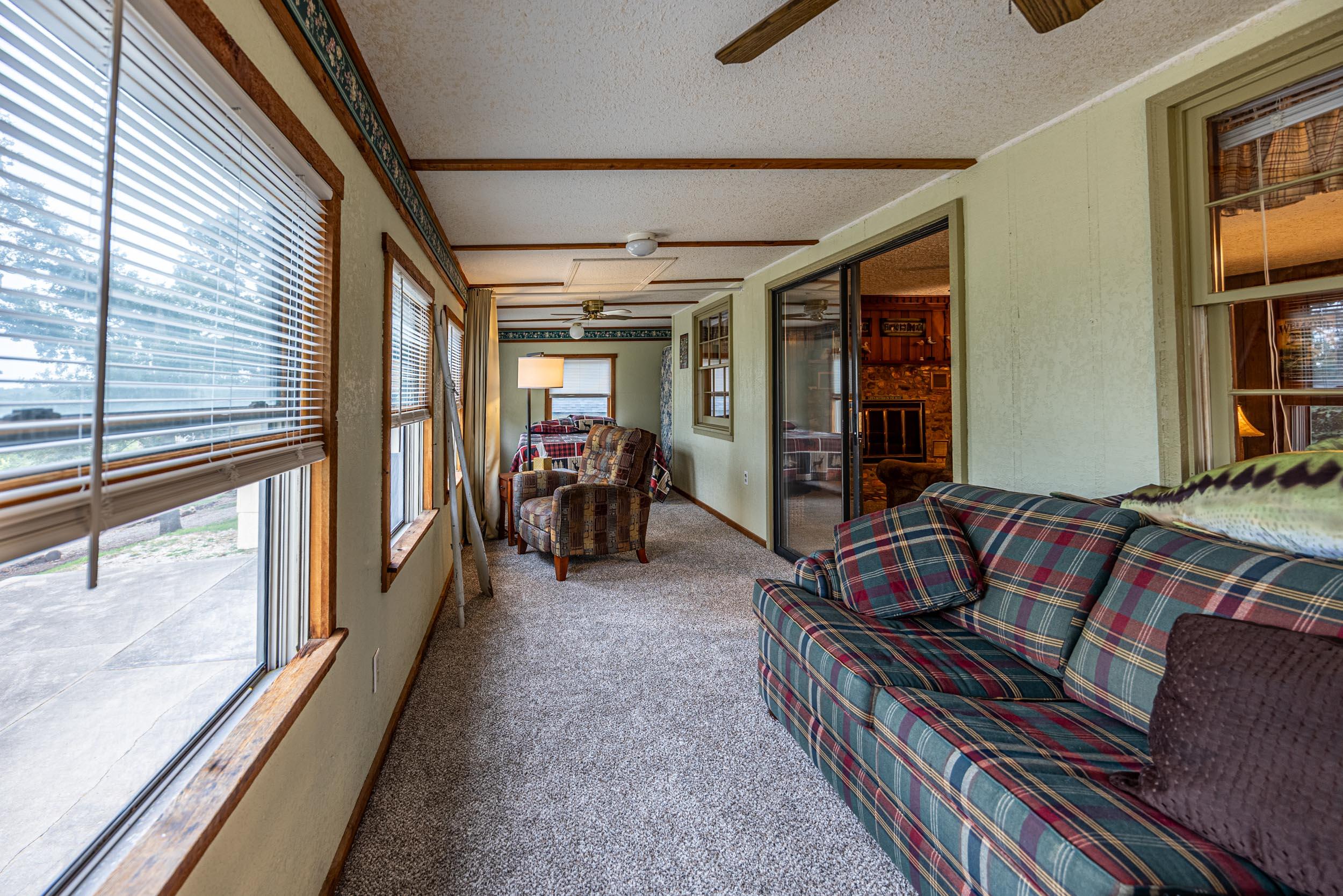 28446 Panorama Road Property Photo 12