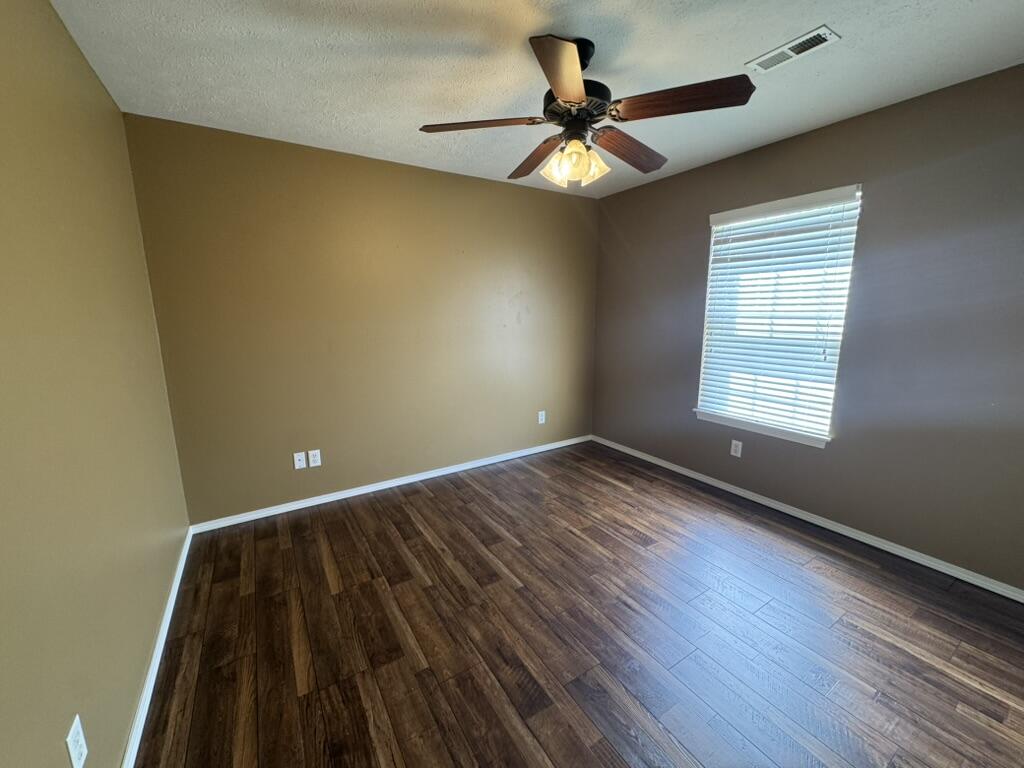 1110 Aaron Avenue Property Photo 15