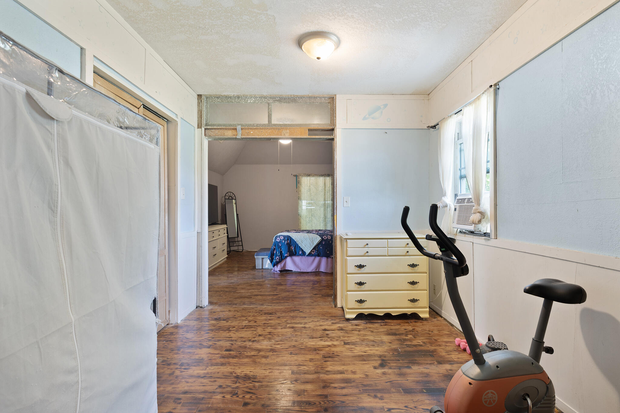 122 South First Street Property Photo 16