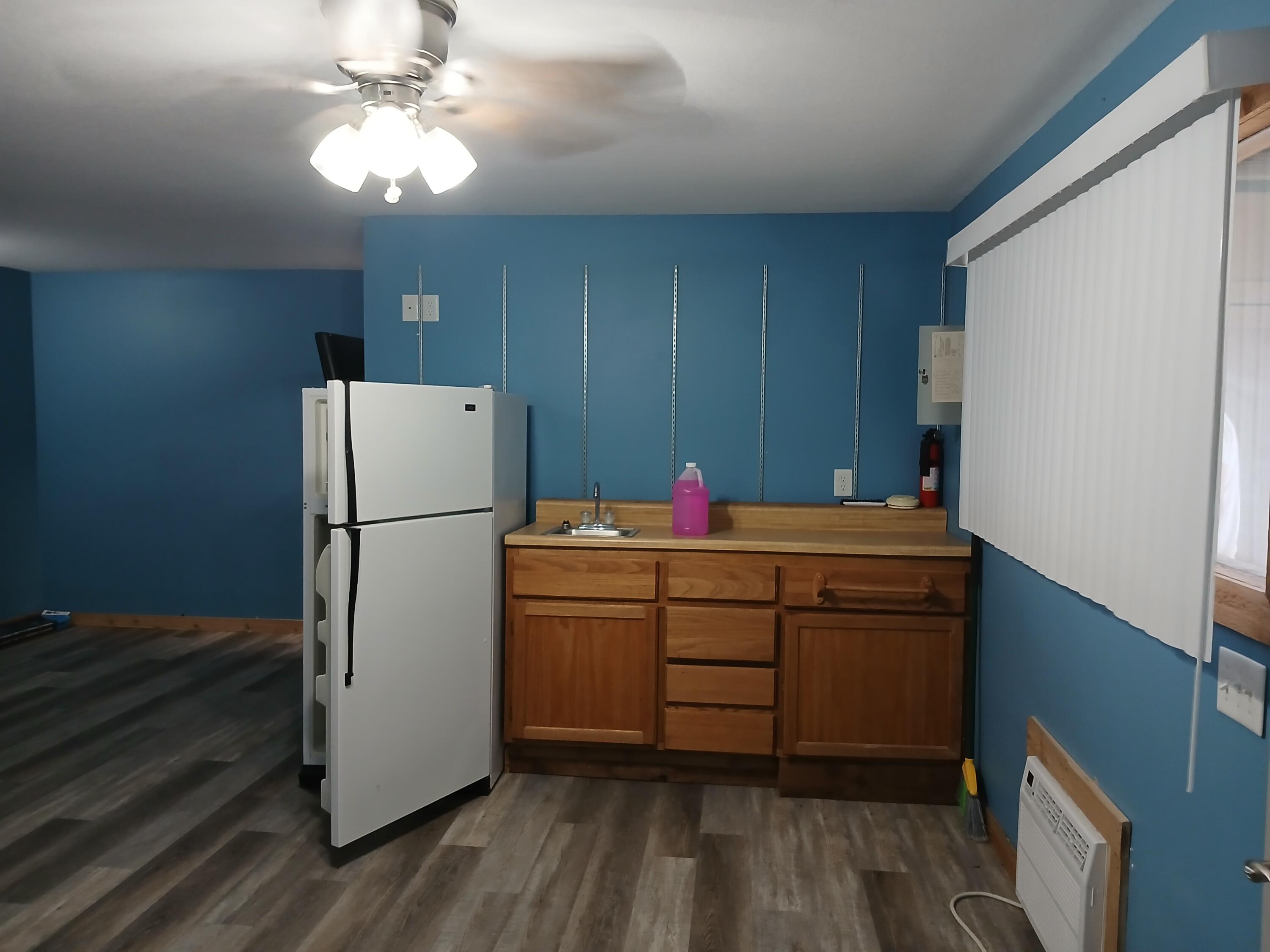 11099 Southwest State Rte 7 Property Photo 9