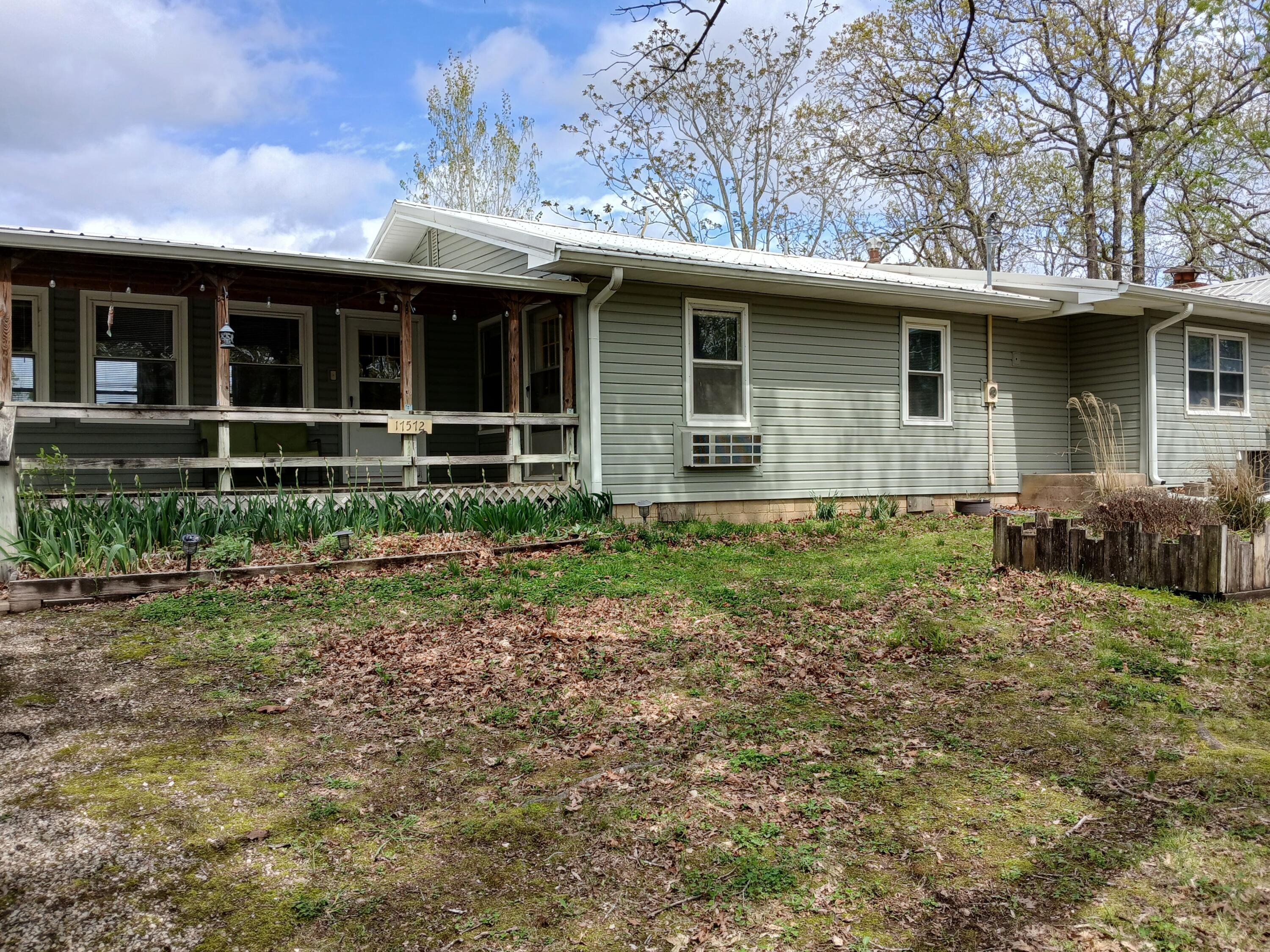 17572 Snowcap Property Photo 2