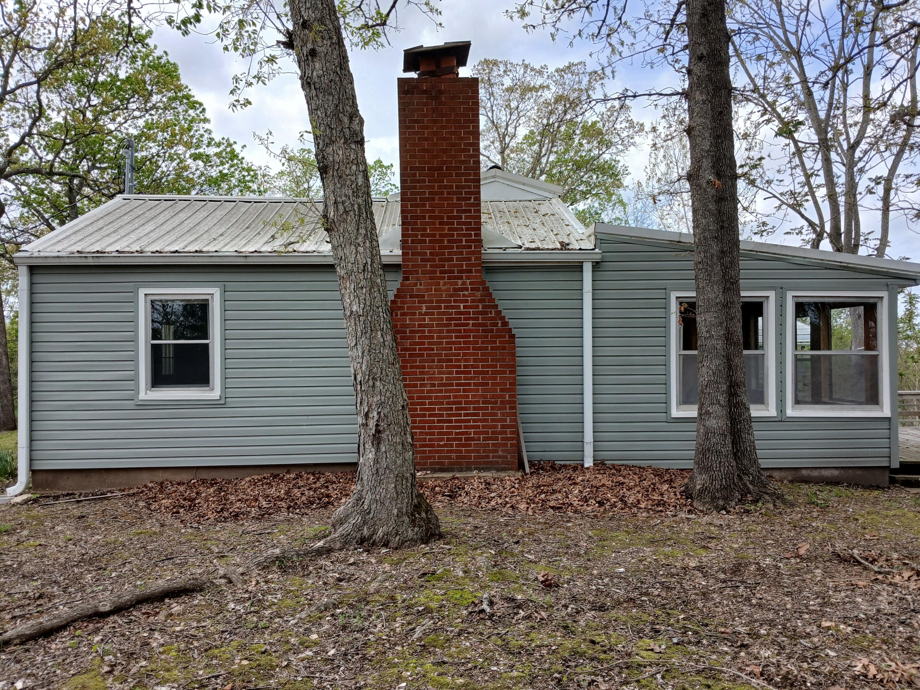 17572 Snowcap Property Photo 5