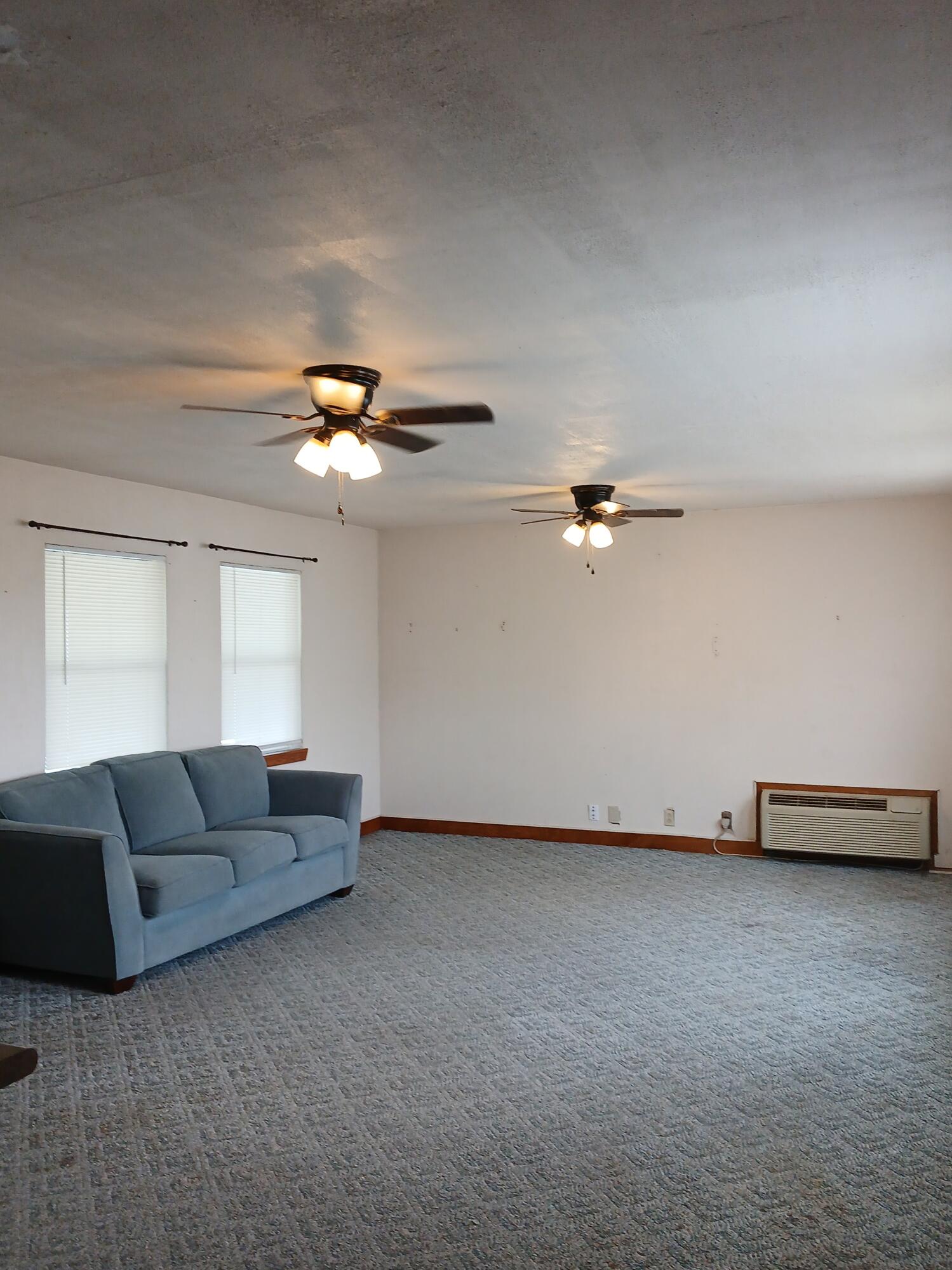 17572 Snowcap Property Photo 10