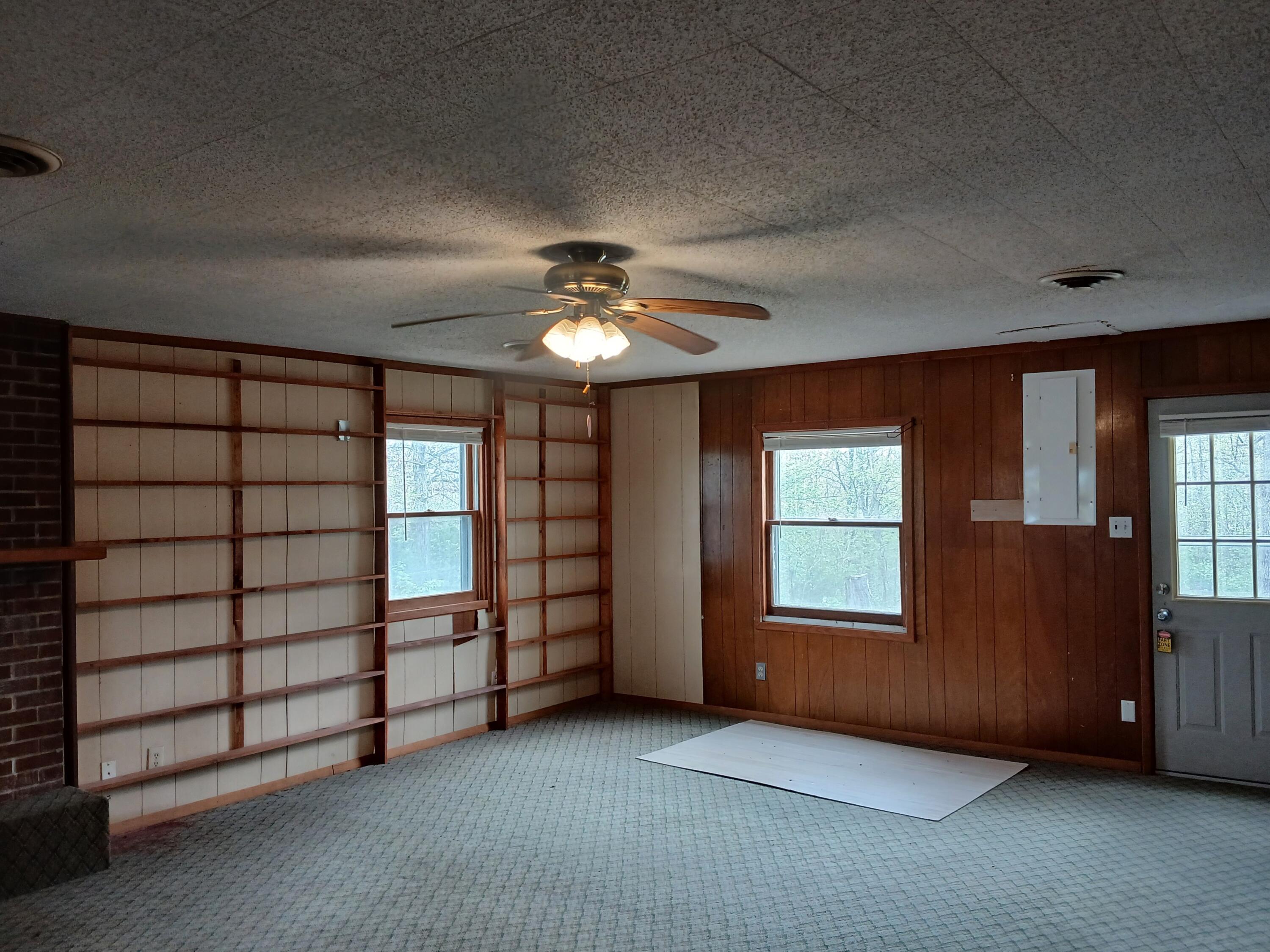 17572 Snowcap Property Photo 24