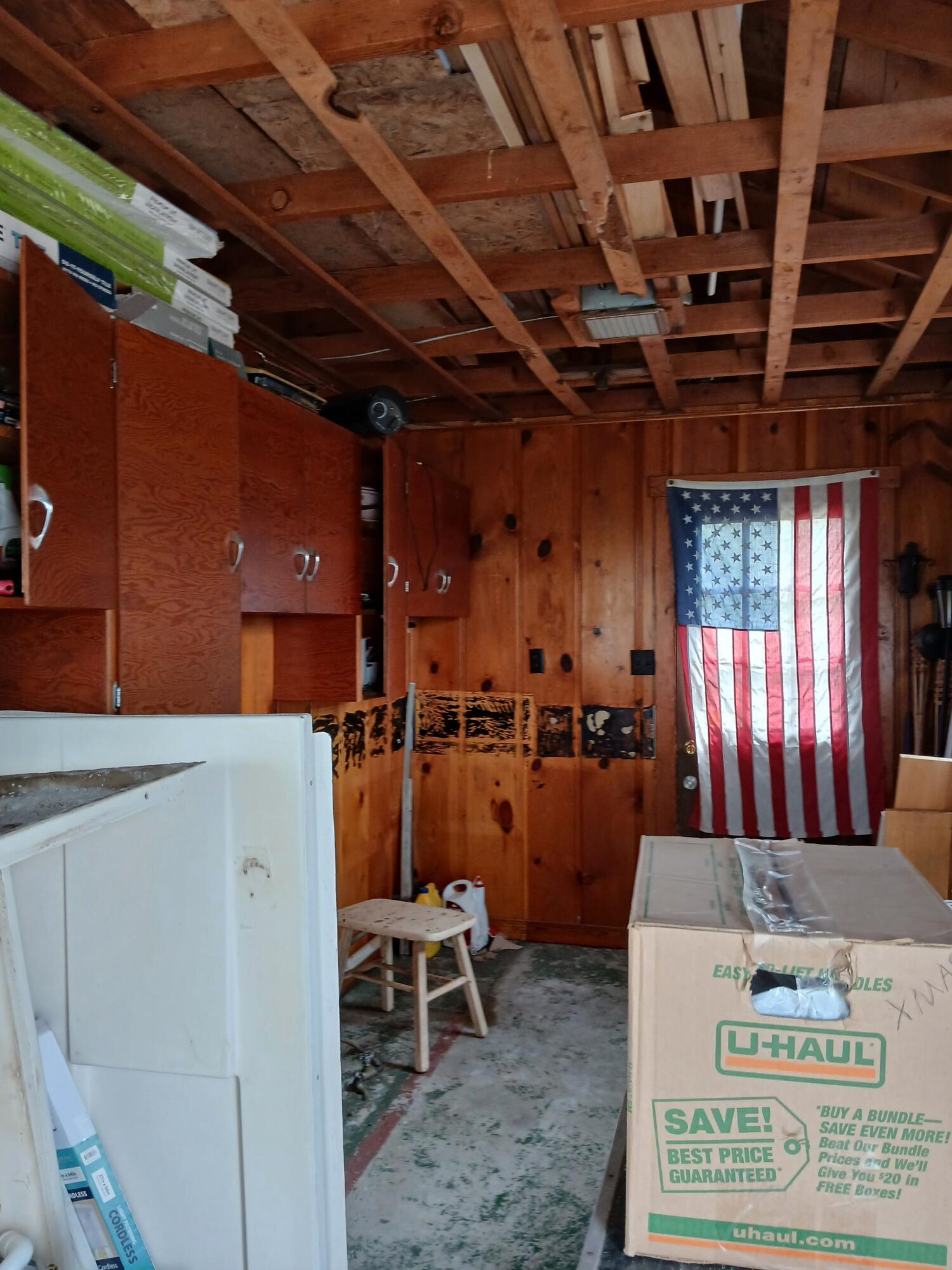 17572 Snowcap Property Photo 33