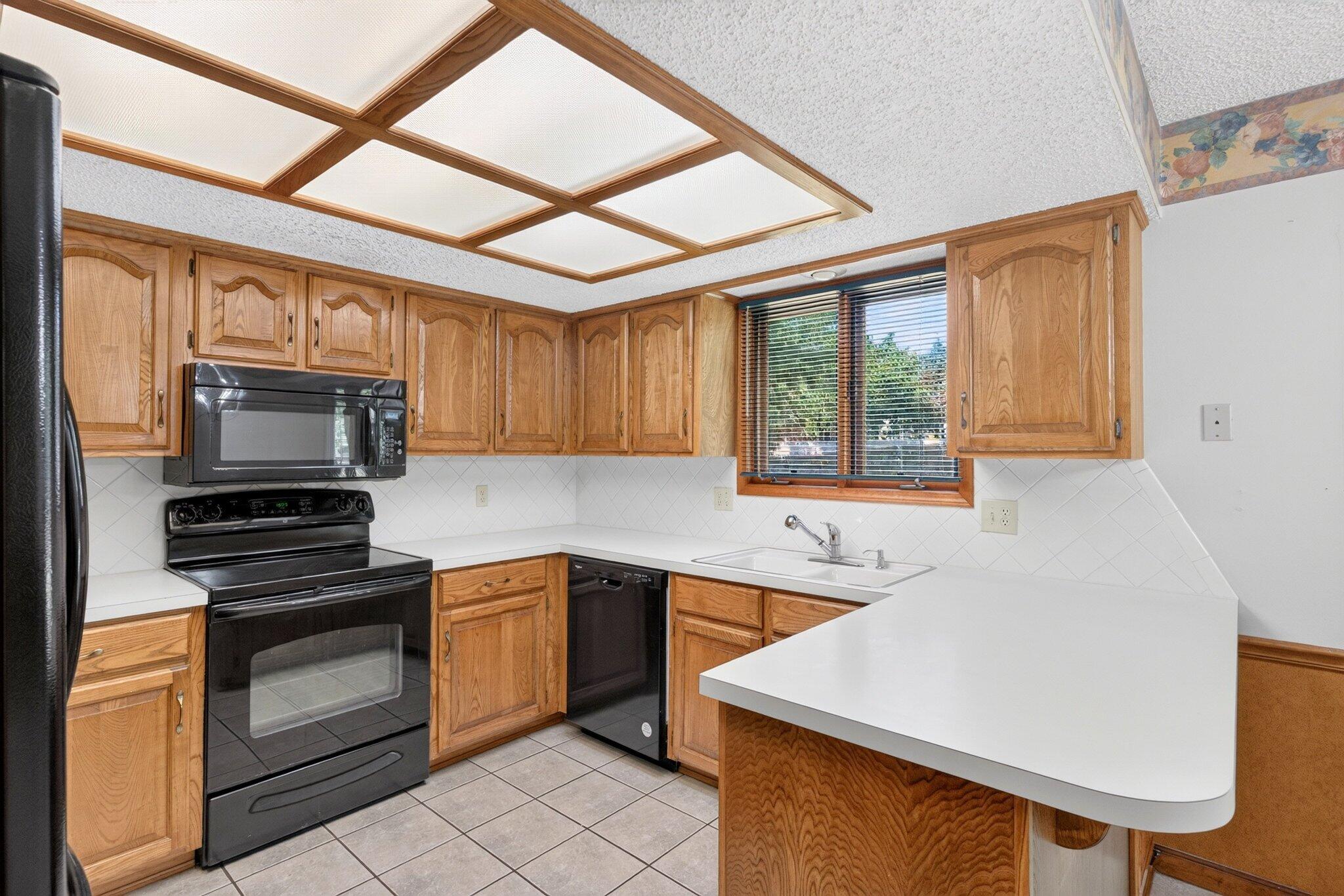 3447 South Valley View Avenue Property Photo 10