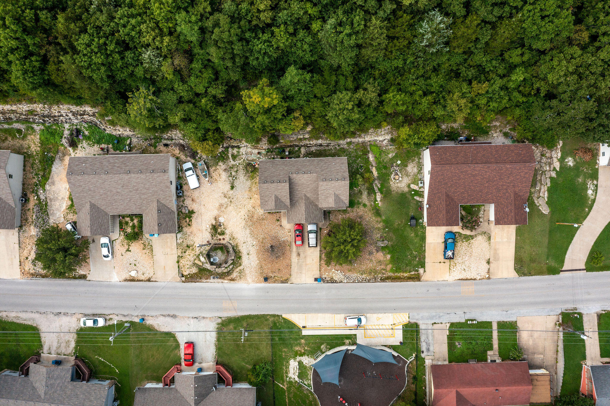 16 Lakeshore Drive Property Photo 3