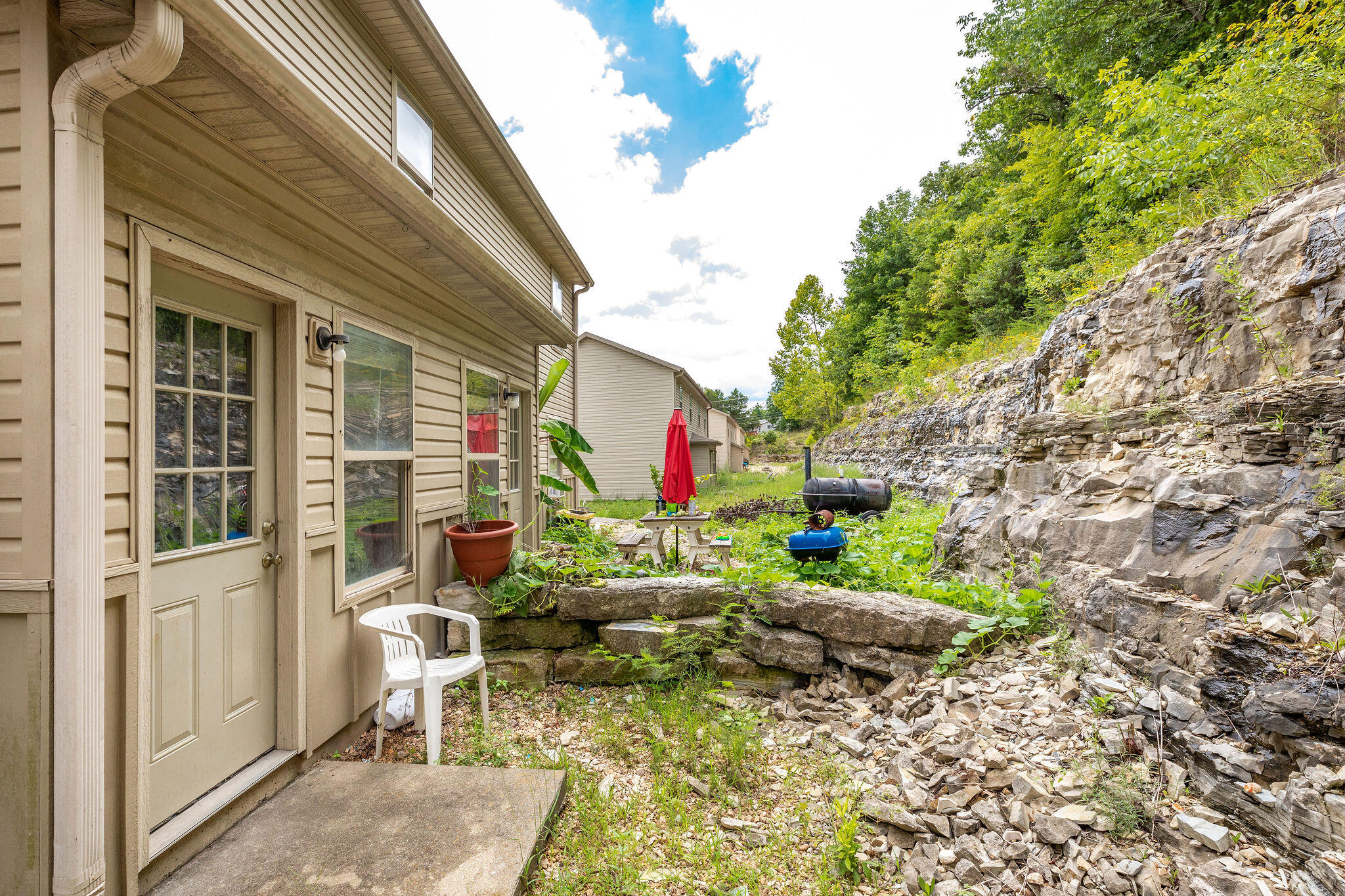 16 Lakeshore Drive Property Photo 16