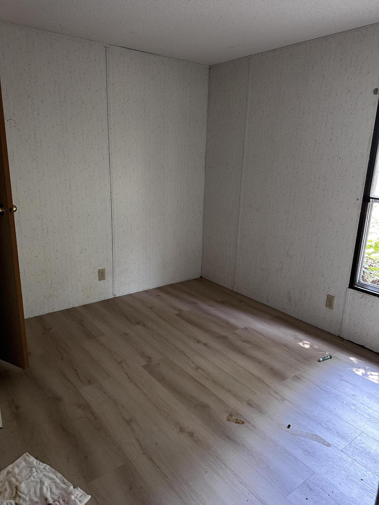 109 Stacy Lane Property Photo 4