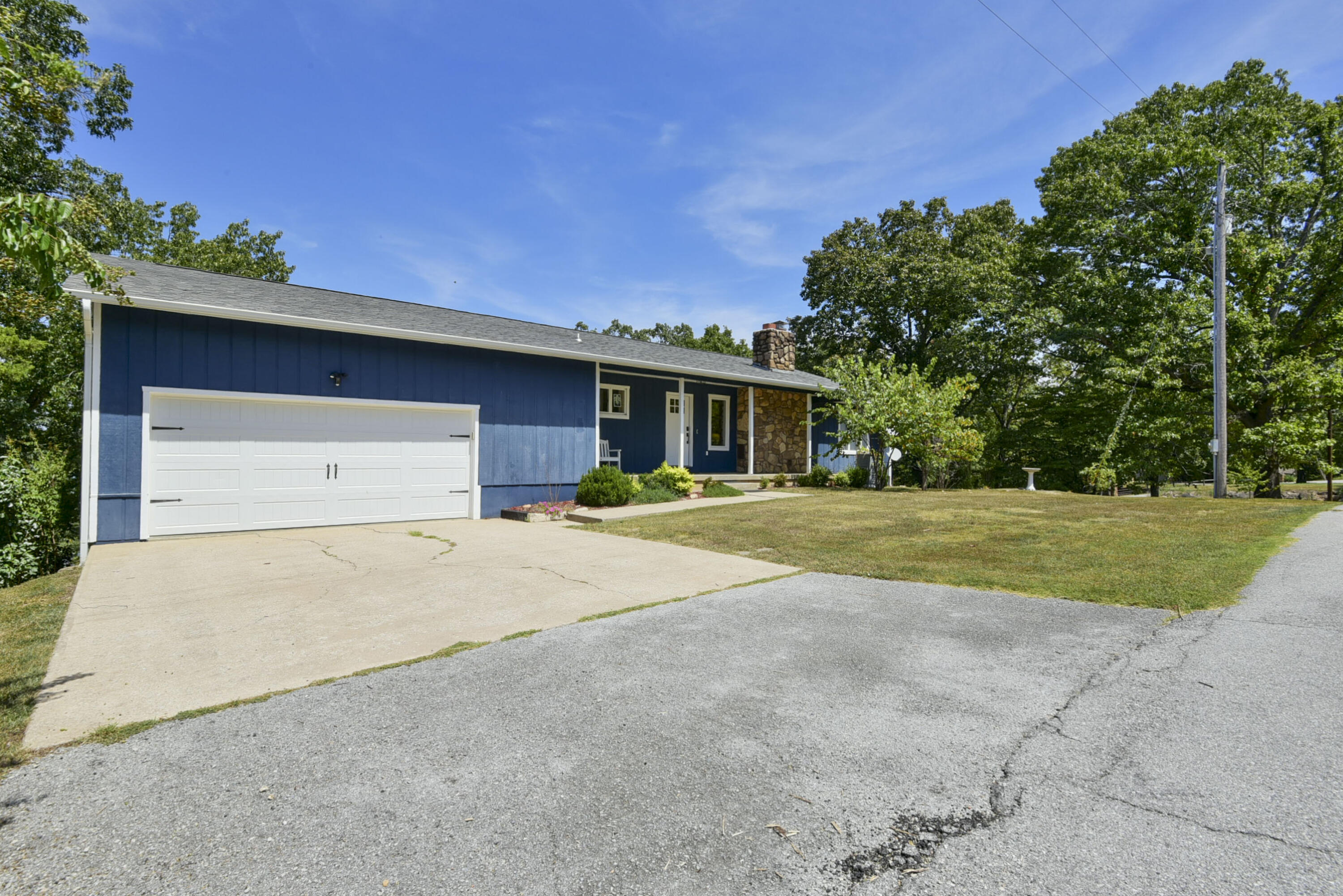 27478 Gilford Terrace Property Photo 7