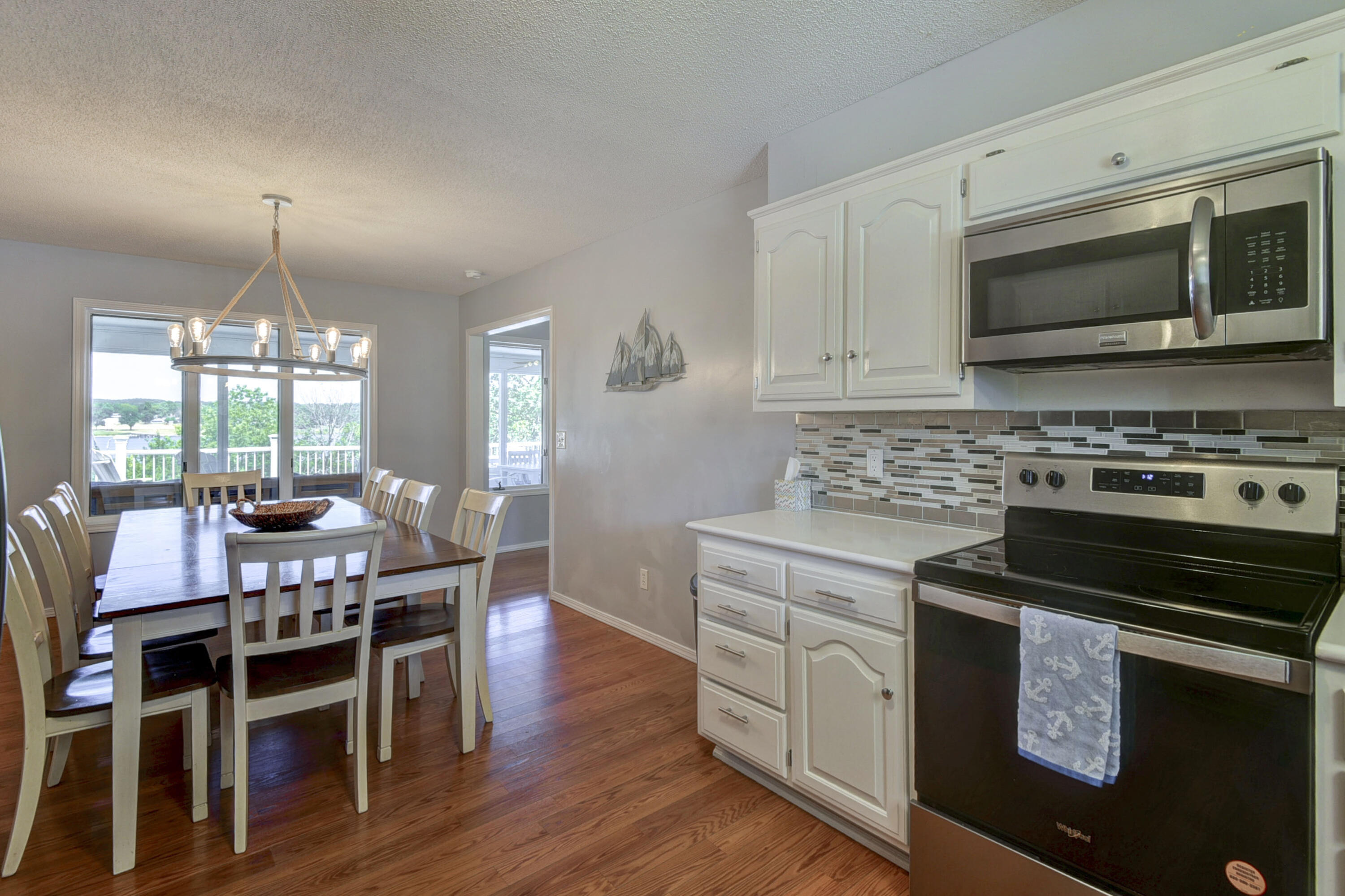 27478 Gilford Terrace Property Photo 18