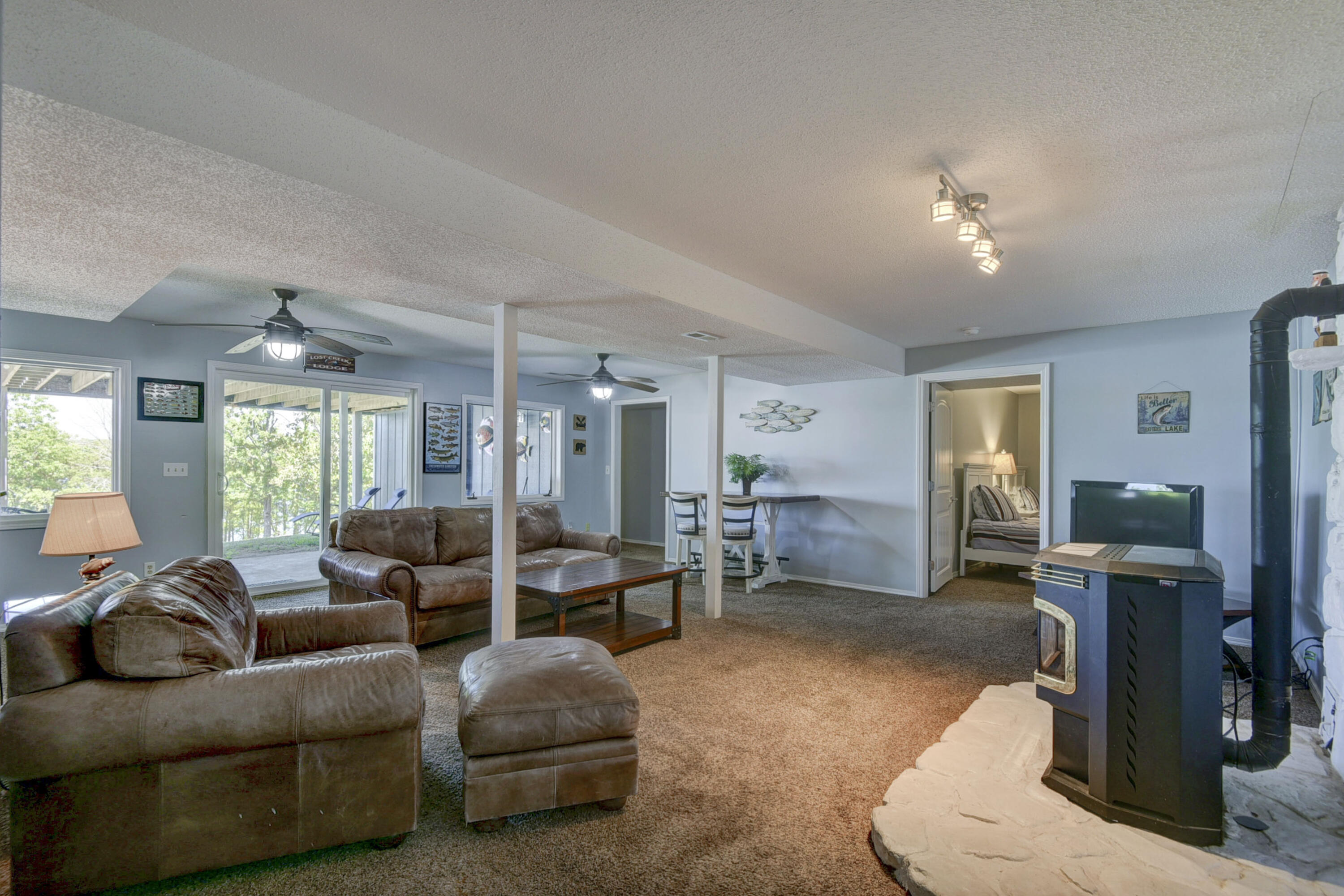 27478 Gilford Terrace Property Photo 32