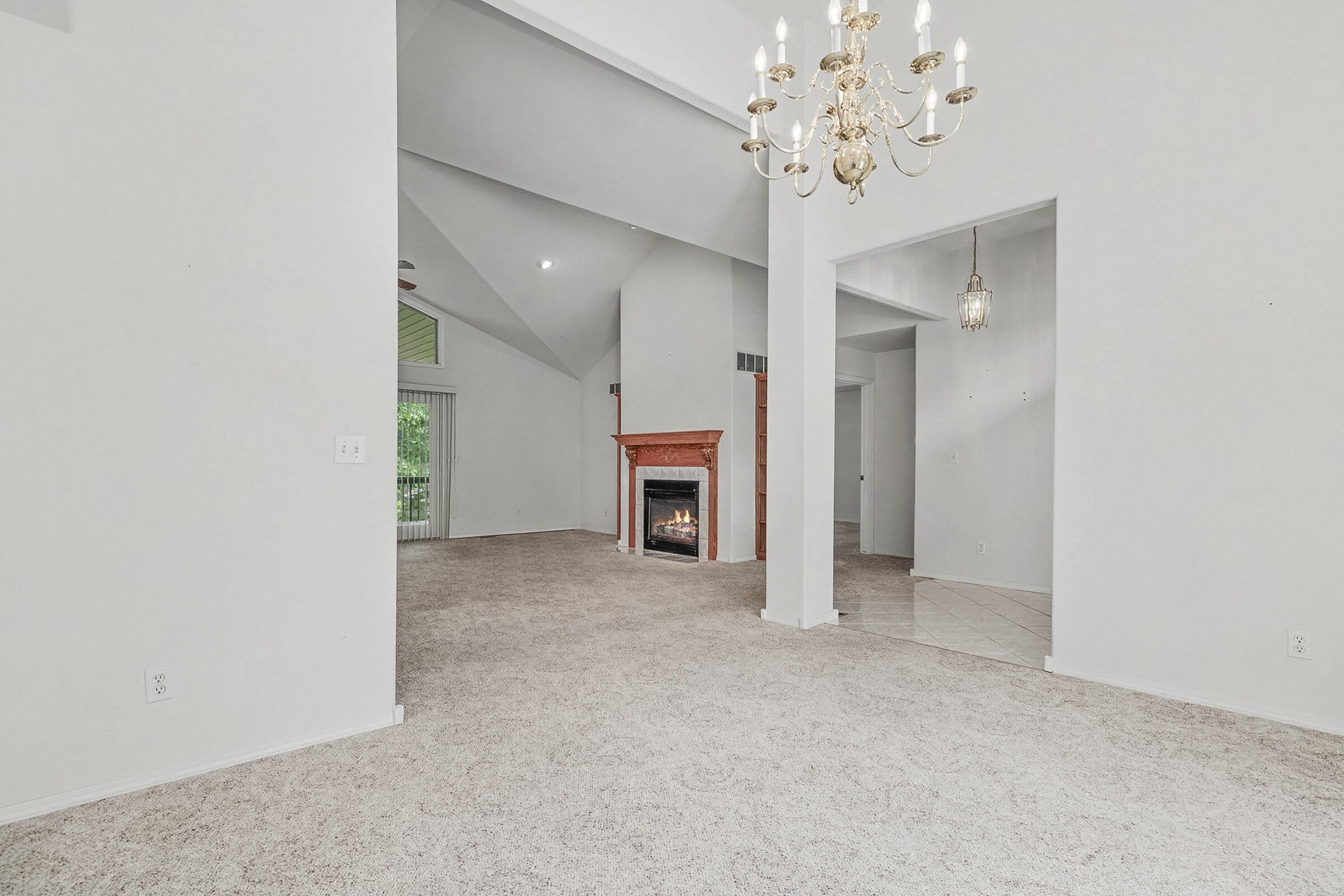 1006 Silvercrest Place Property Photo 5