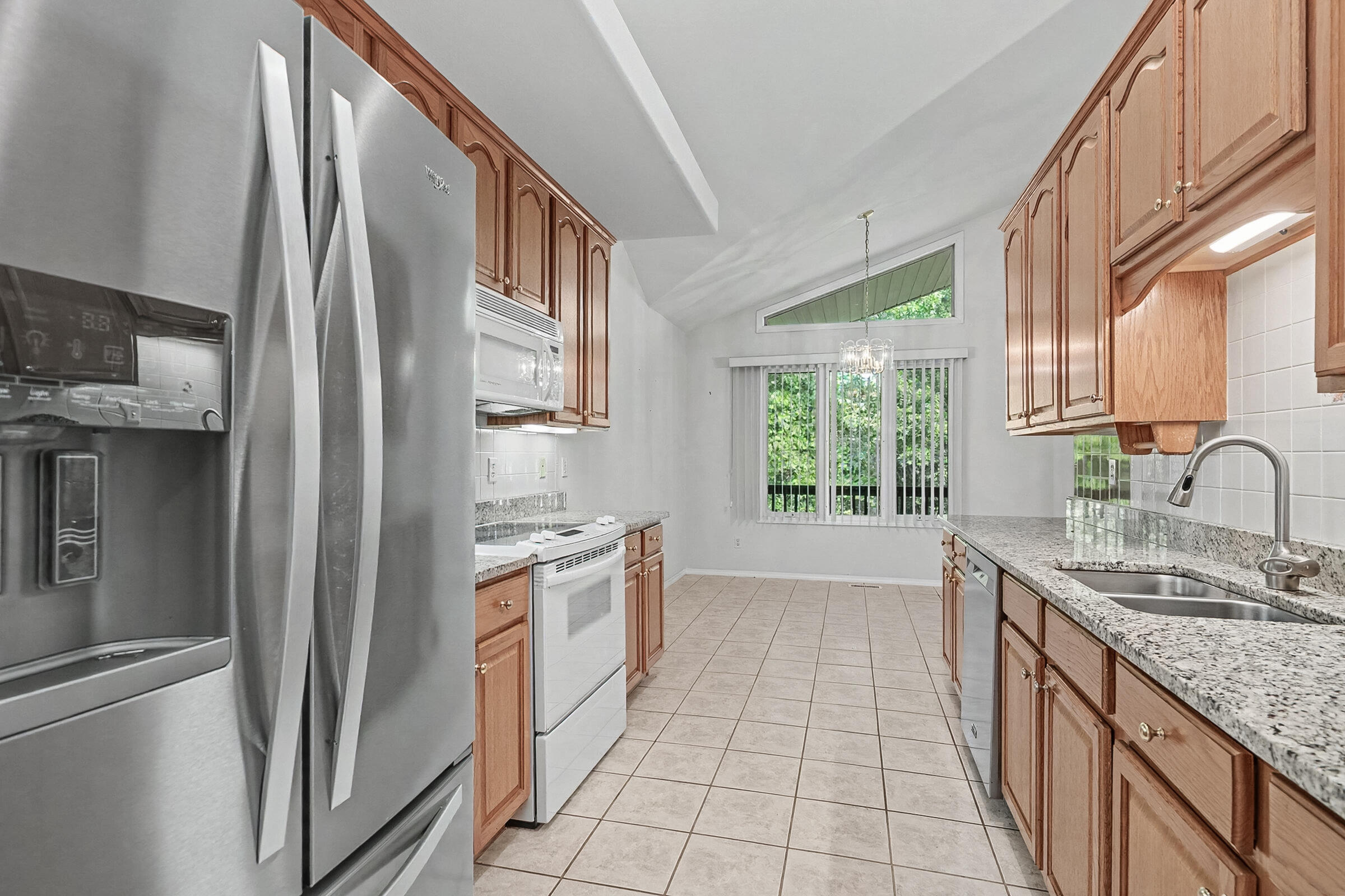 1006 Silvercrest Place Property Photo 13