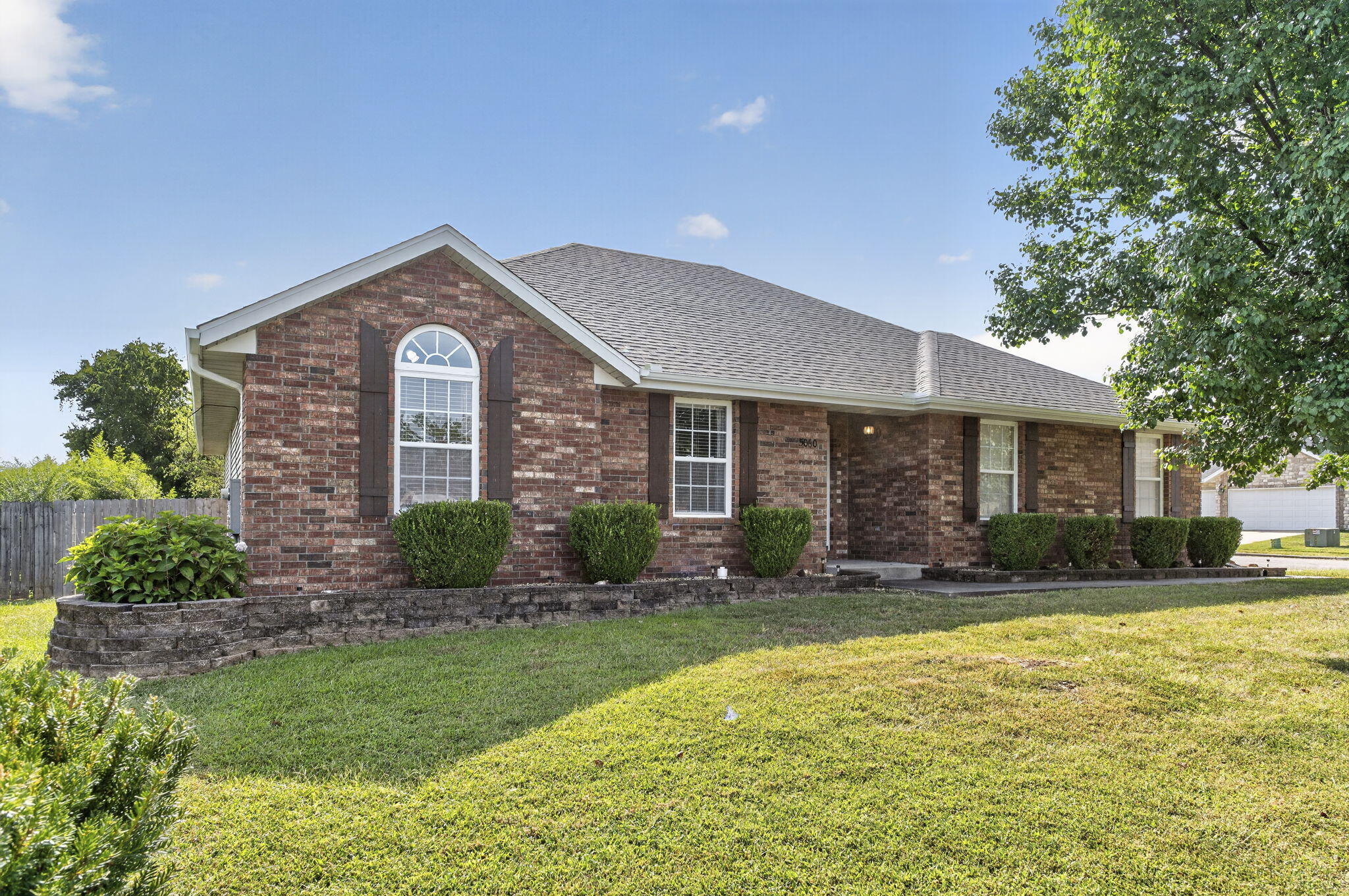 5060 South Grasshill Court Property Photo 2