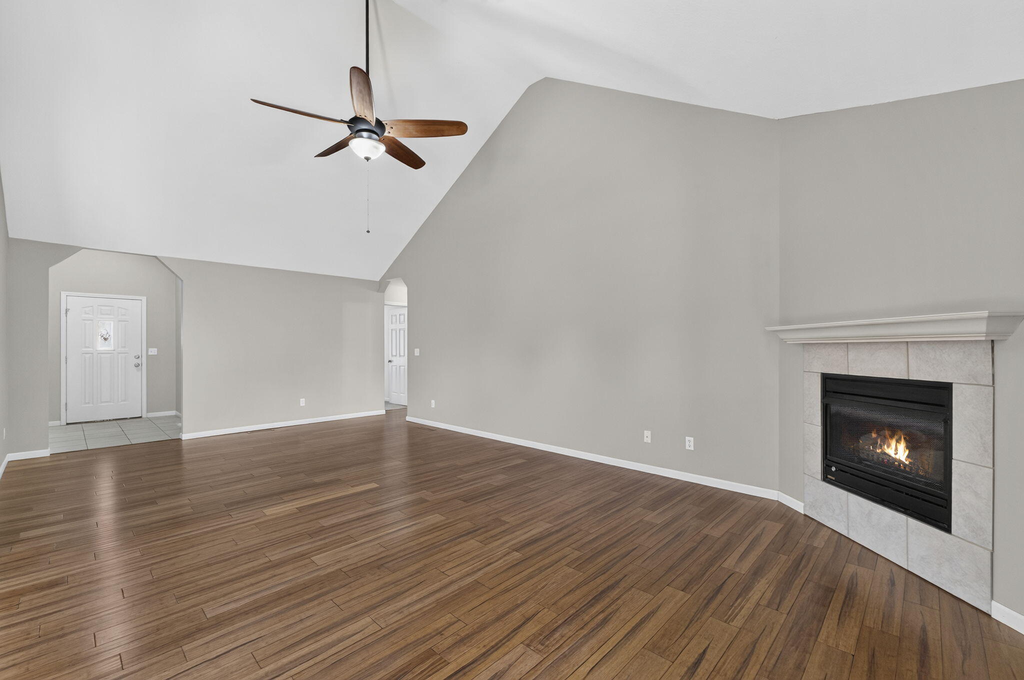 5060 South Grasshill Court Property Photo 6