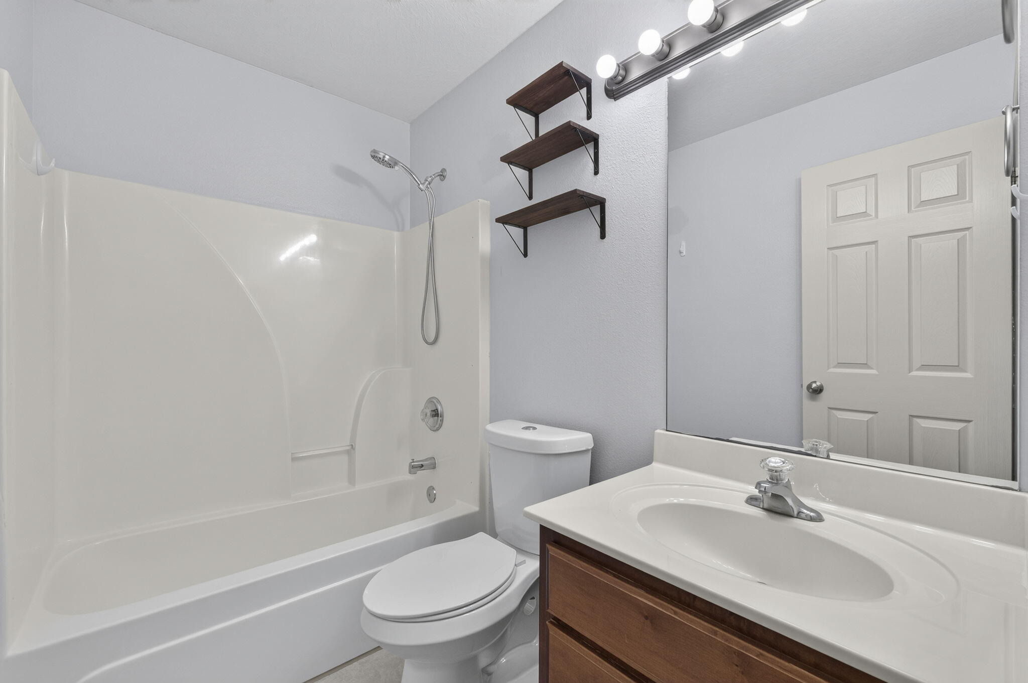 5060 South Grasshill Court Property Photo 12