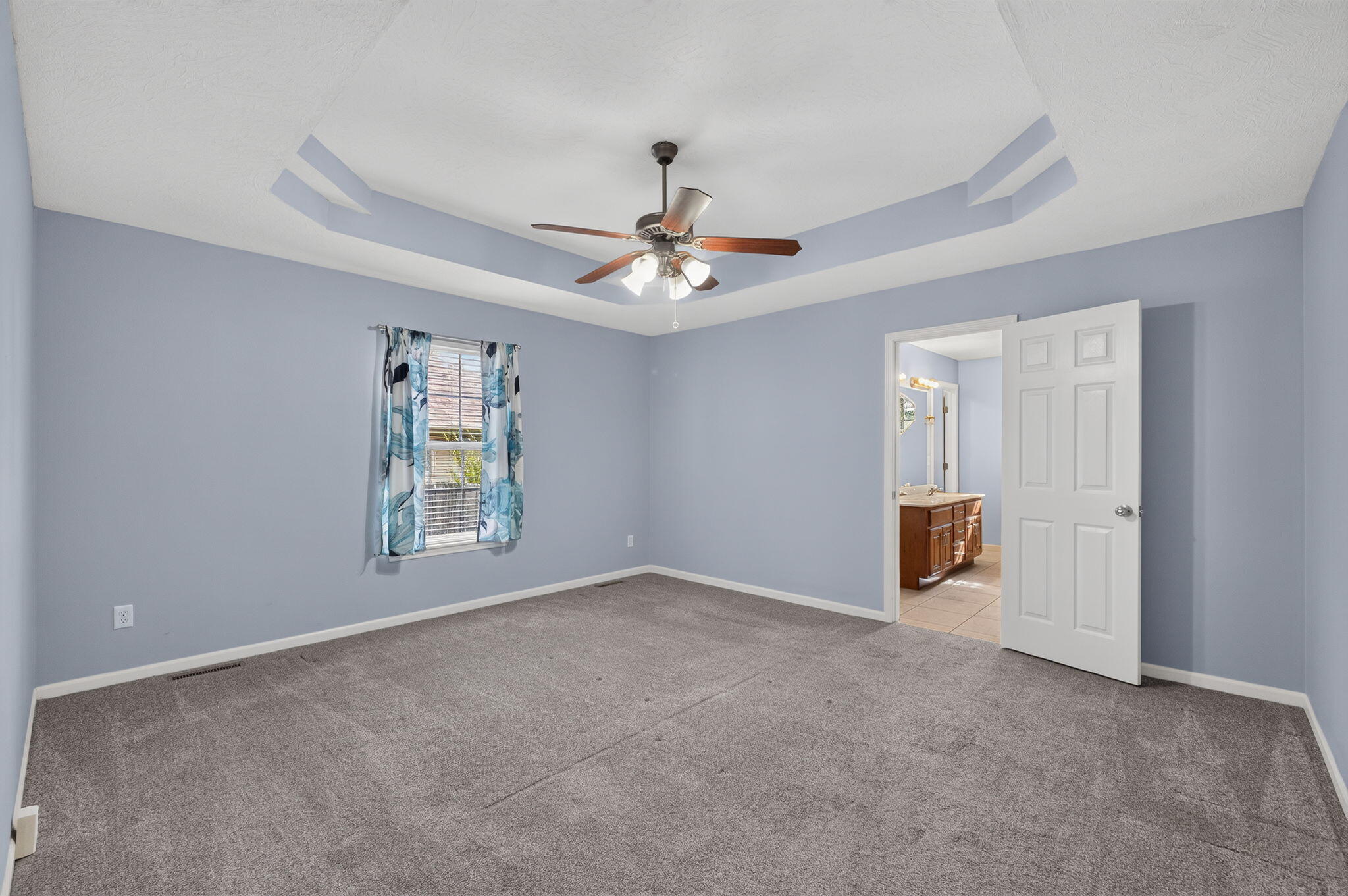 5060 South Grasshill Court Property Photo 13