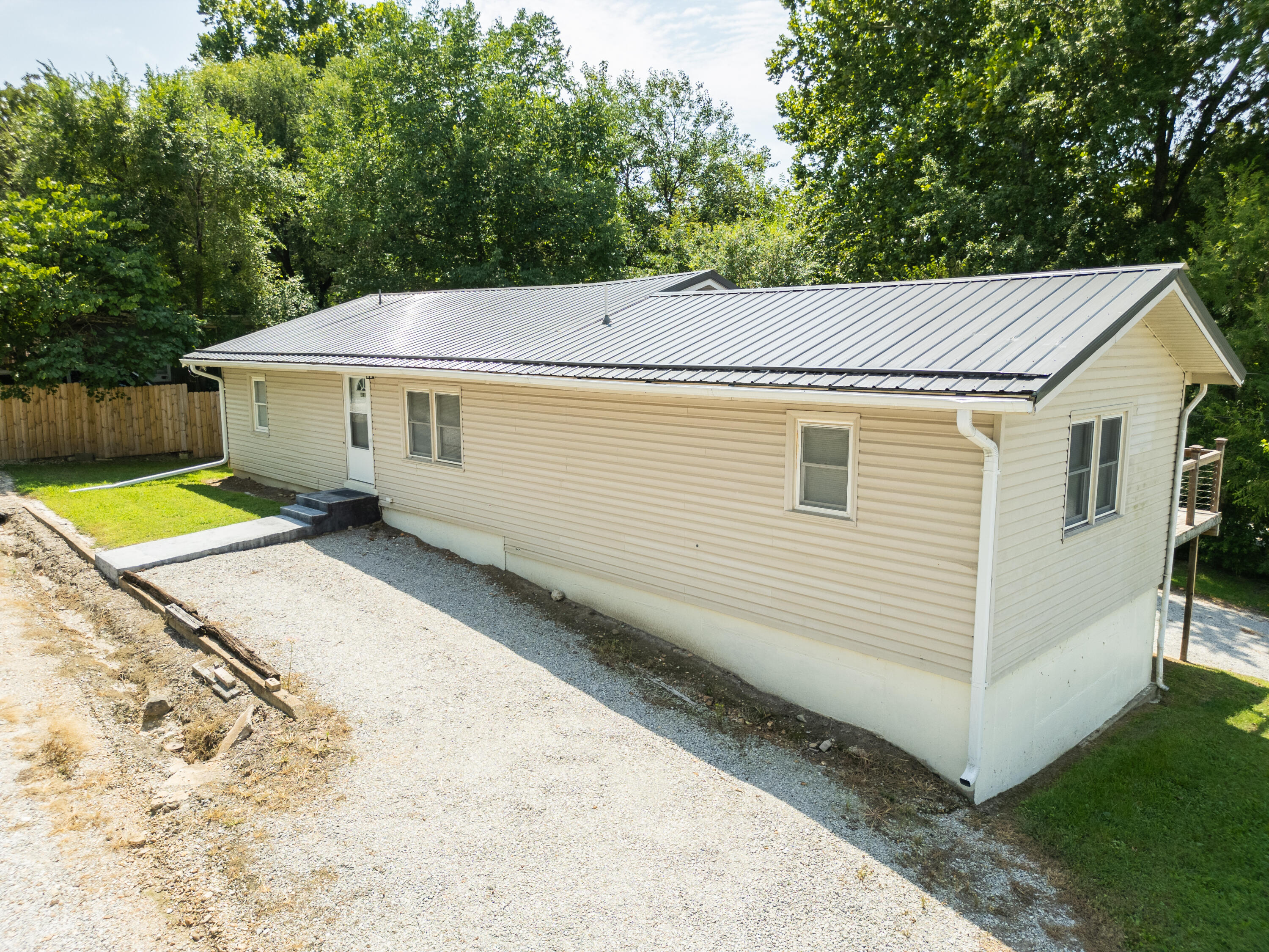 31569 Spring Avenue Property Photo 25