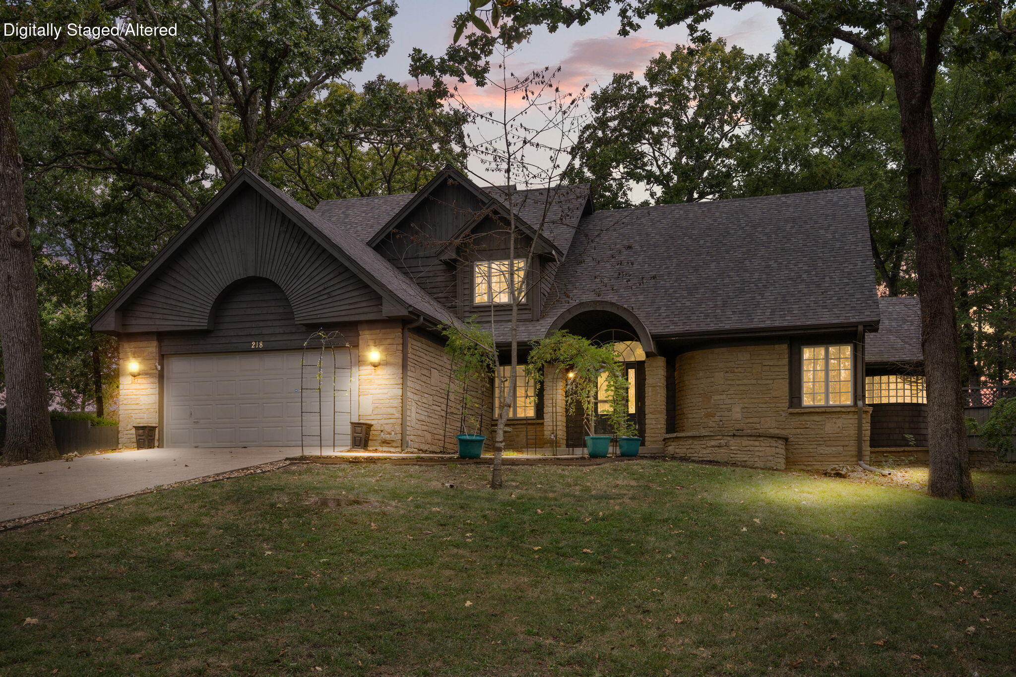 218 River Bluff Drive Property Photo 5
