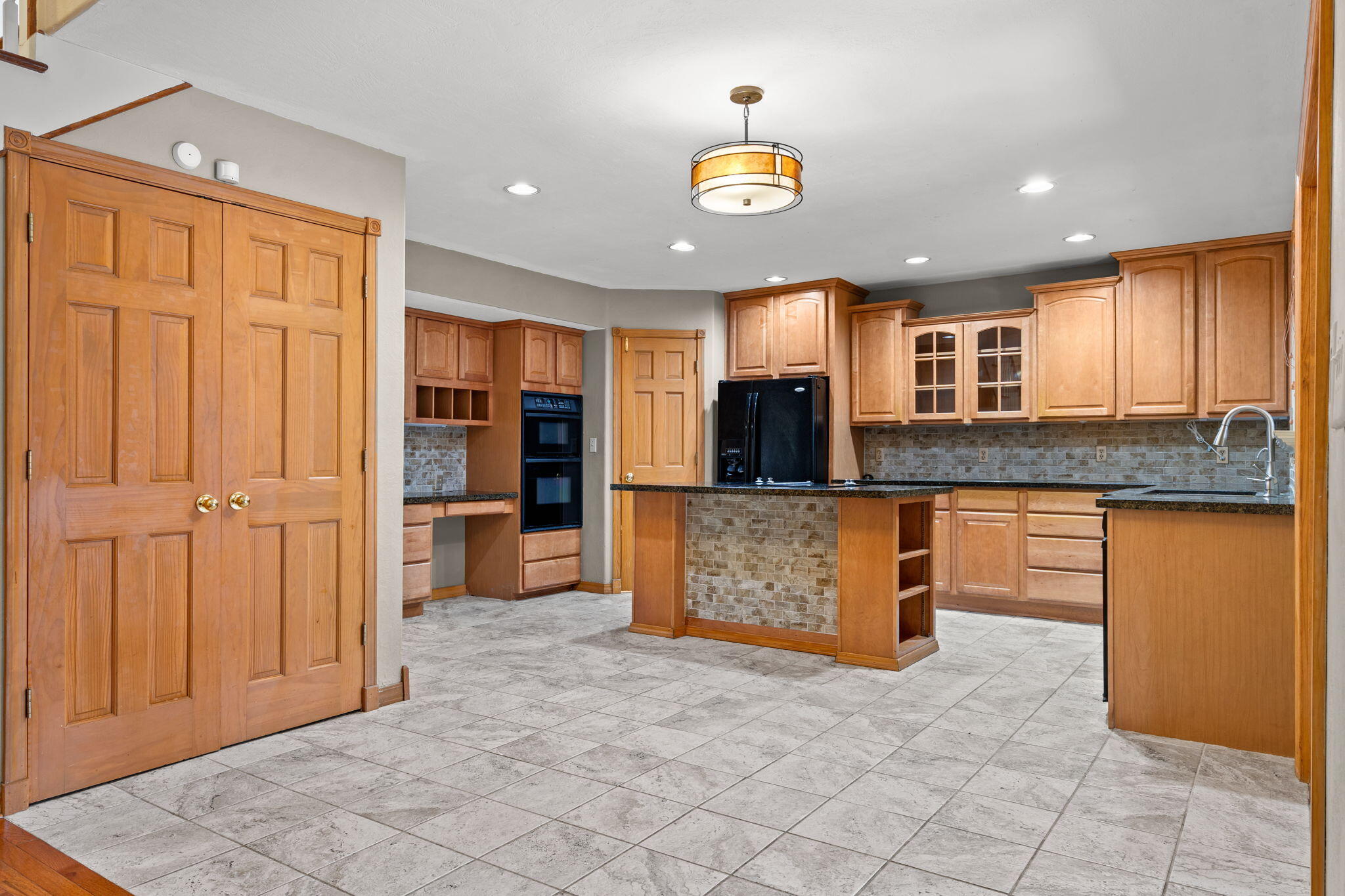 218 River Bluff Drive Property Photo 25