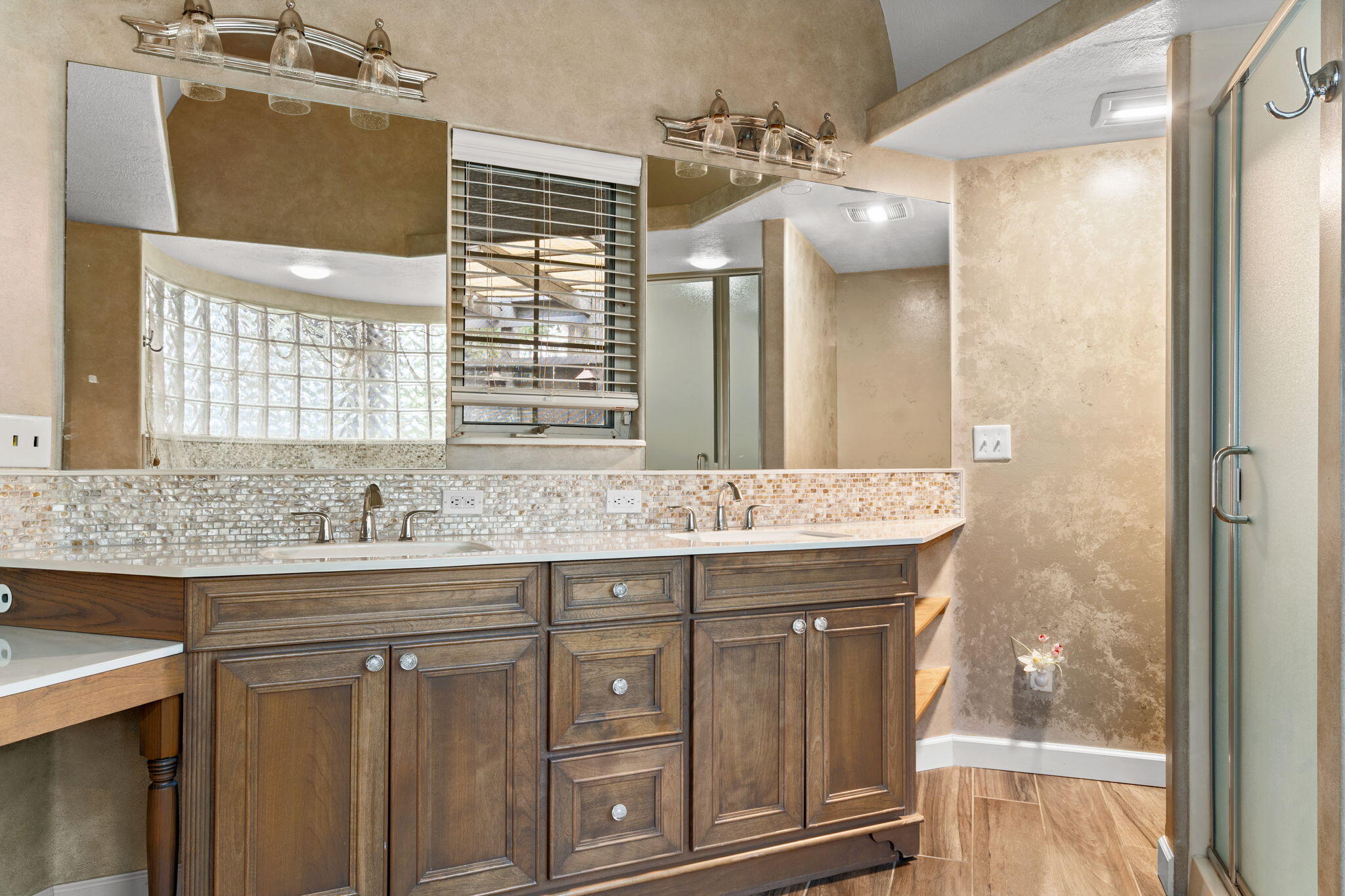 218 River Bluff Drive Property Photo 46
