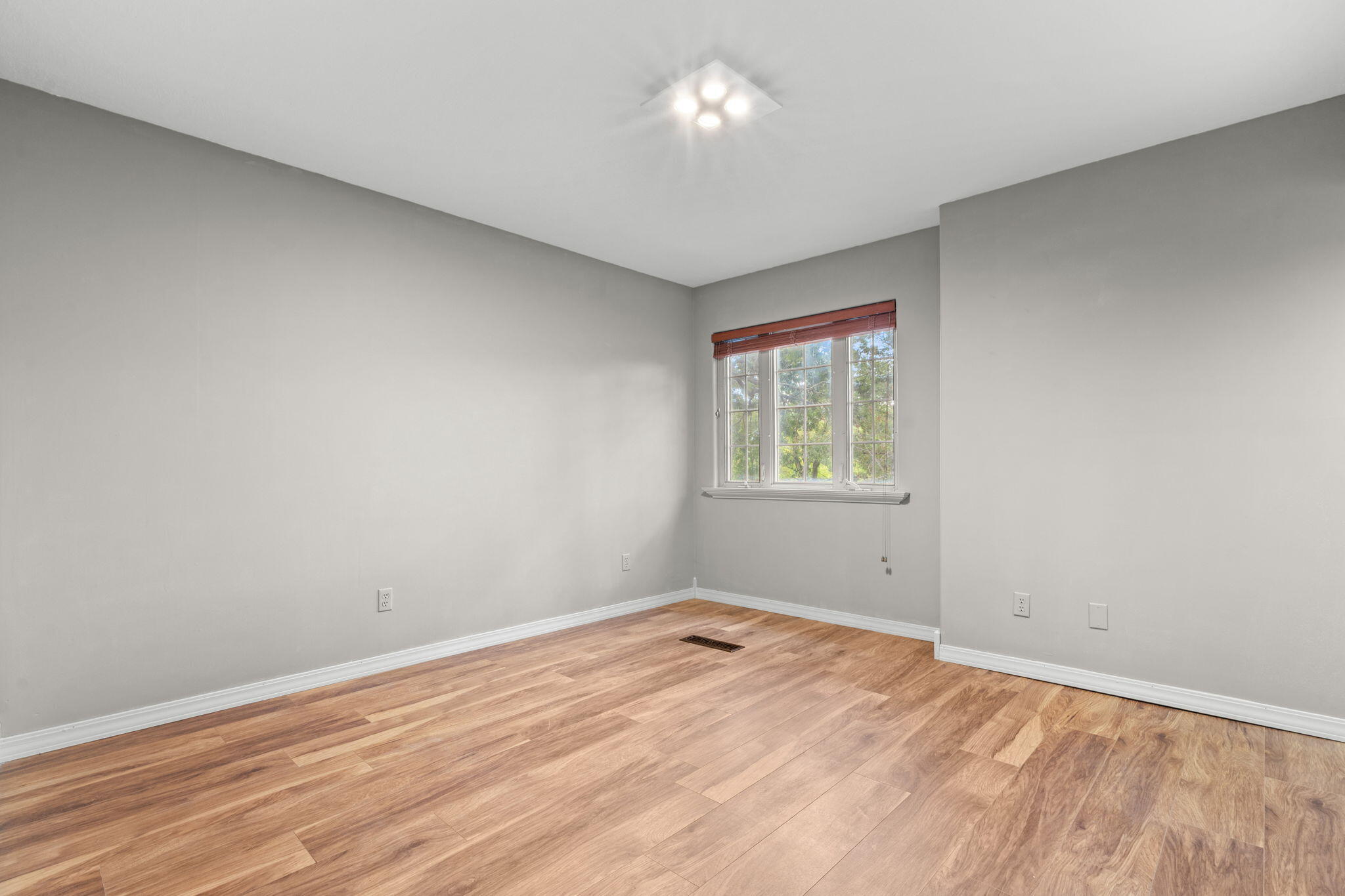 218 River Bluff Drive Property Photo 57