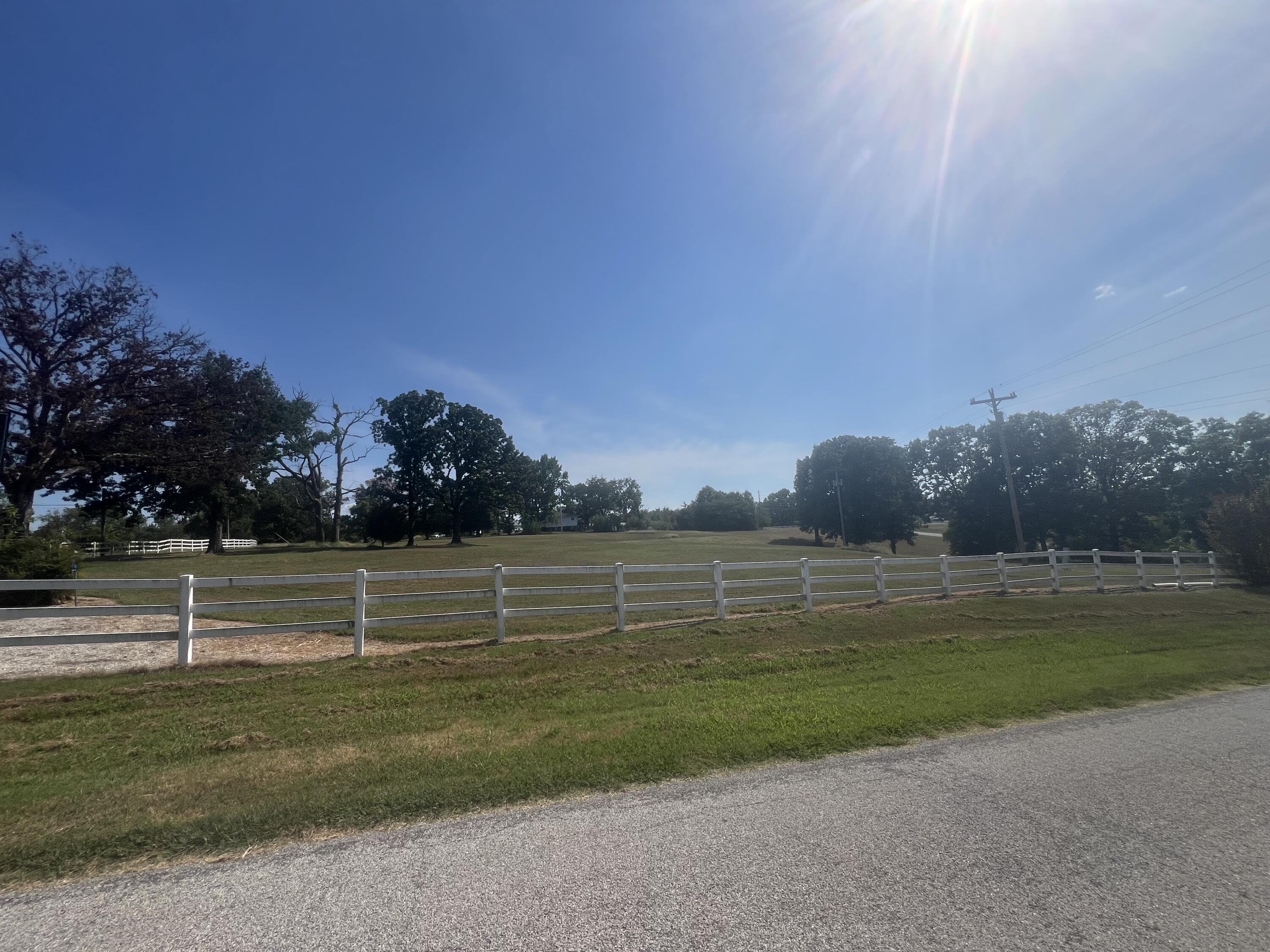 000 Lake Ranch Road Property Photo 3