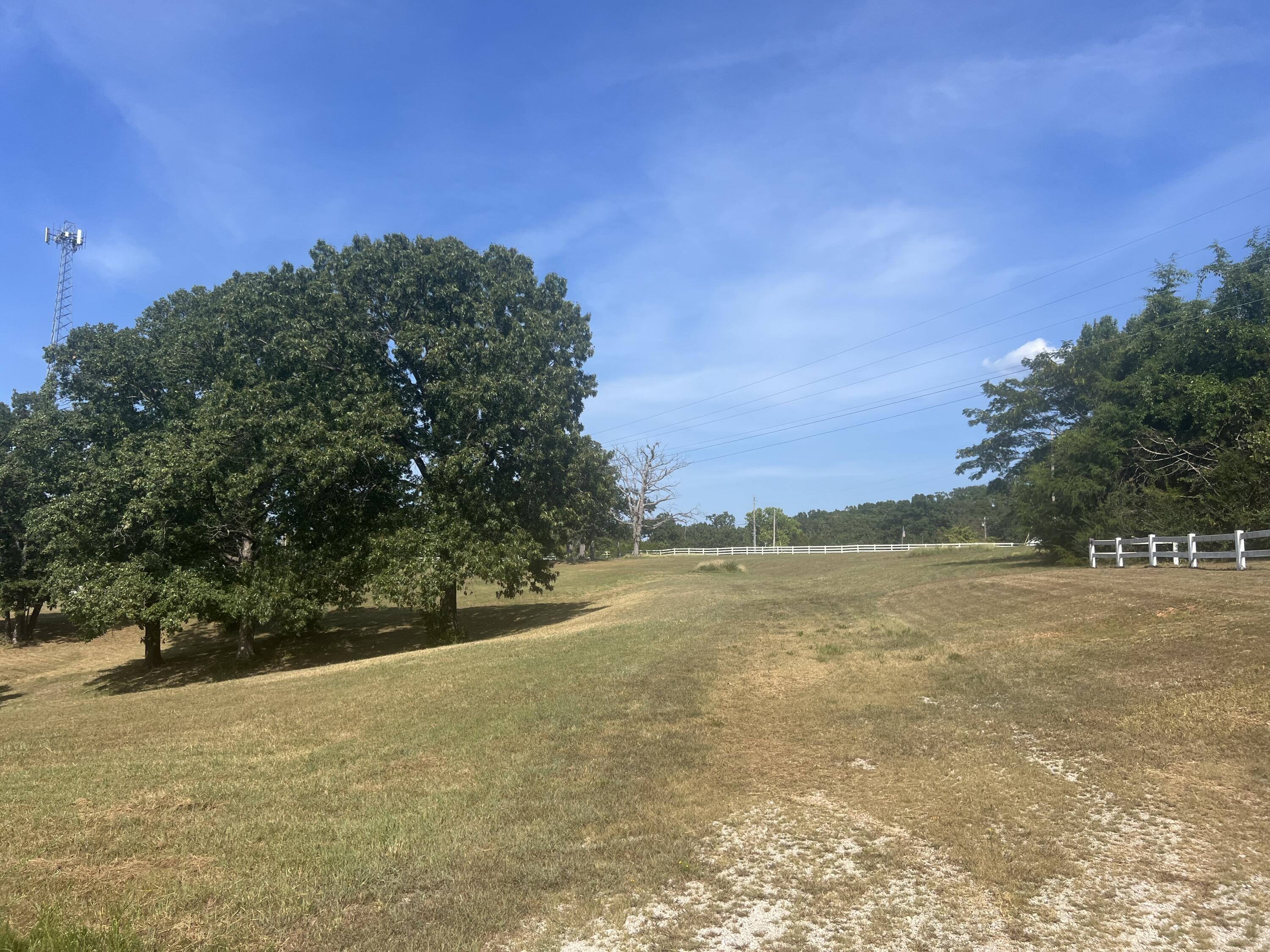 000 Lake Ranch Road Property Photo 13