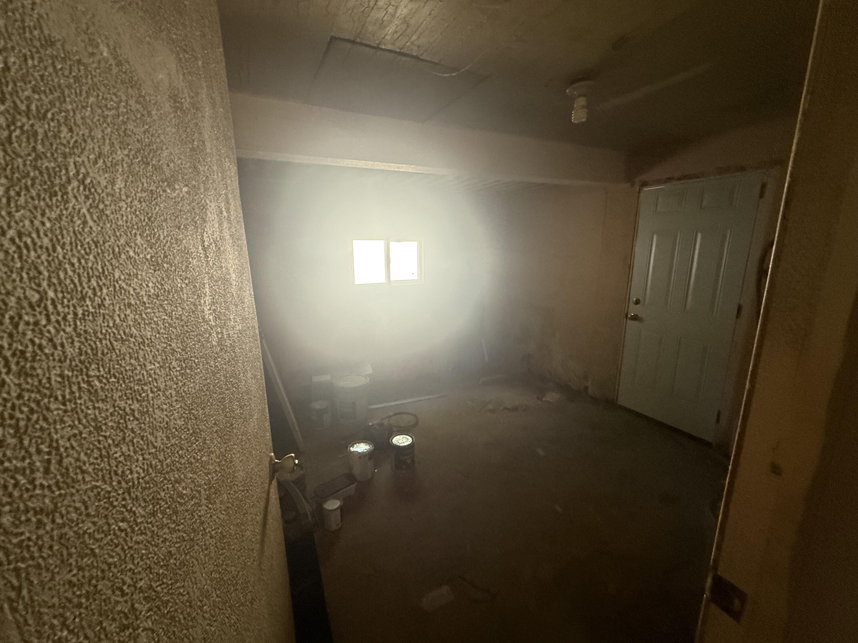 2050 North Nettleton Avenue Property Photo 15