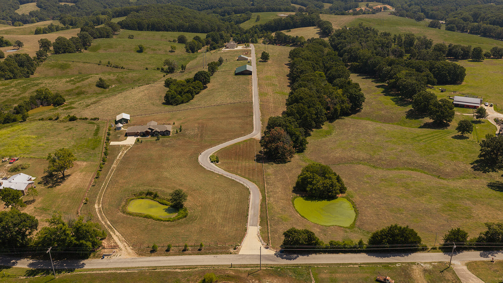 76 Hunters Drive Property Photo 24