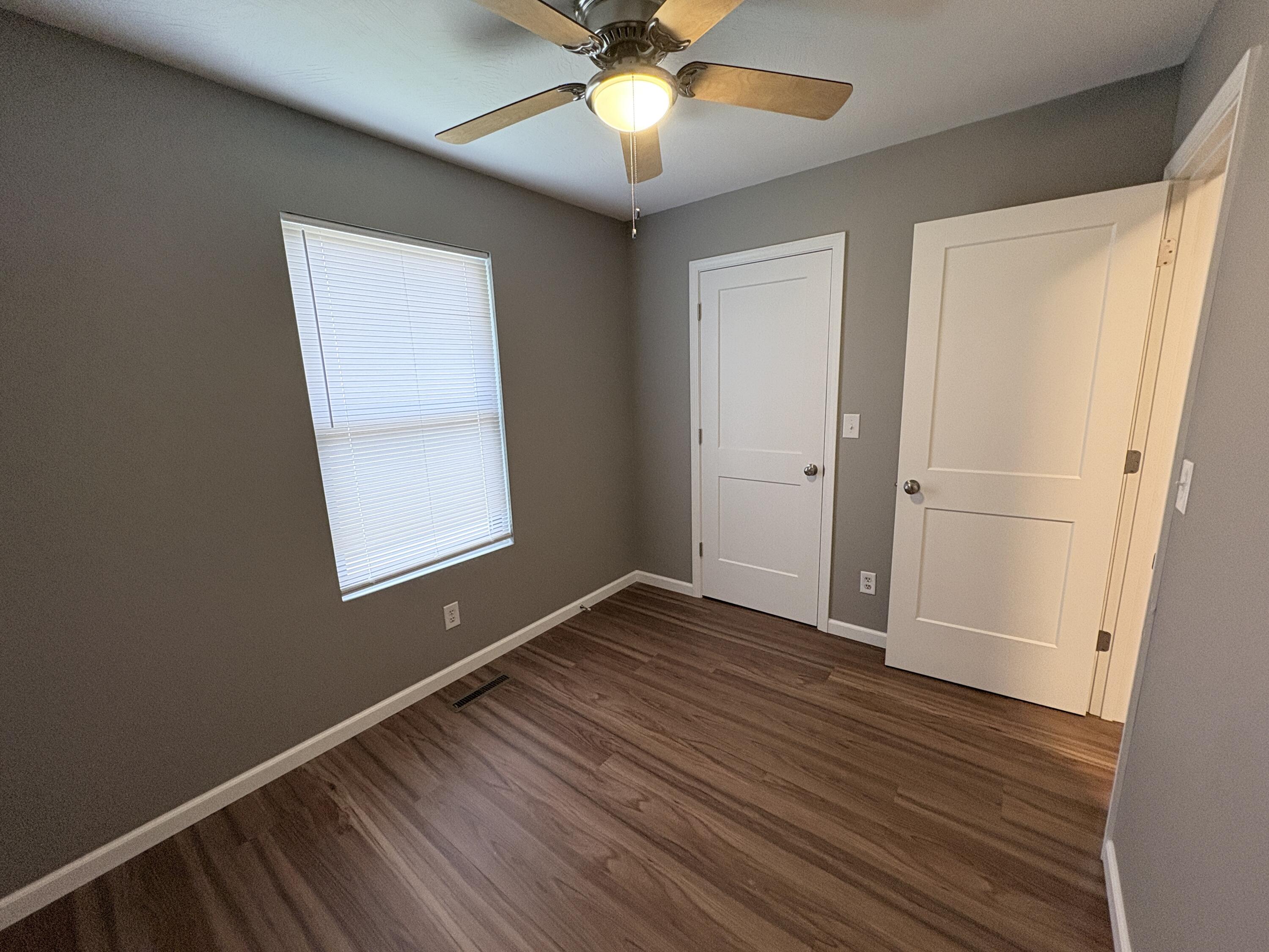 3006 West Hovey Street Property Photo 11