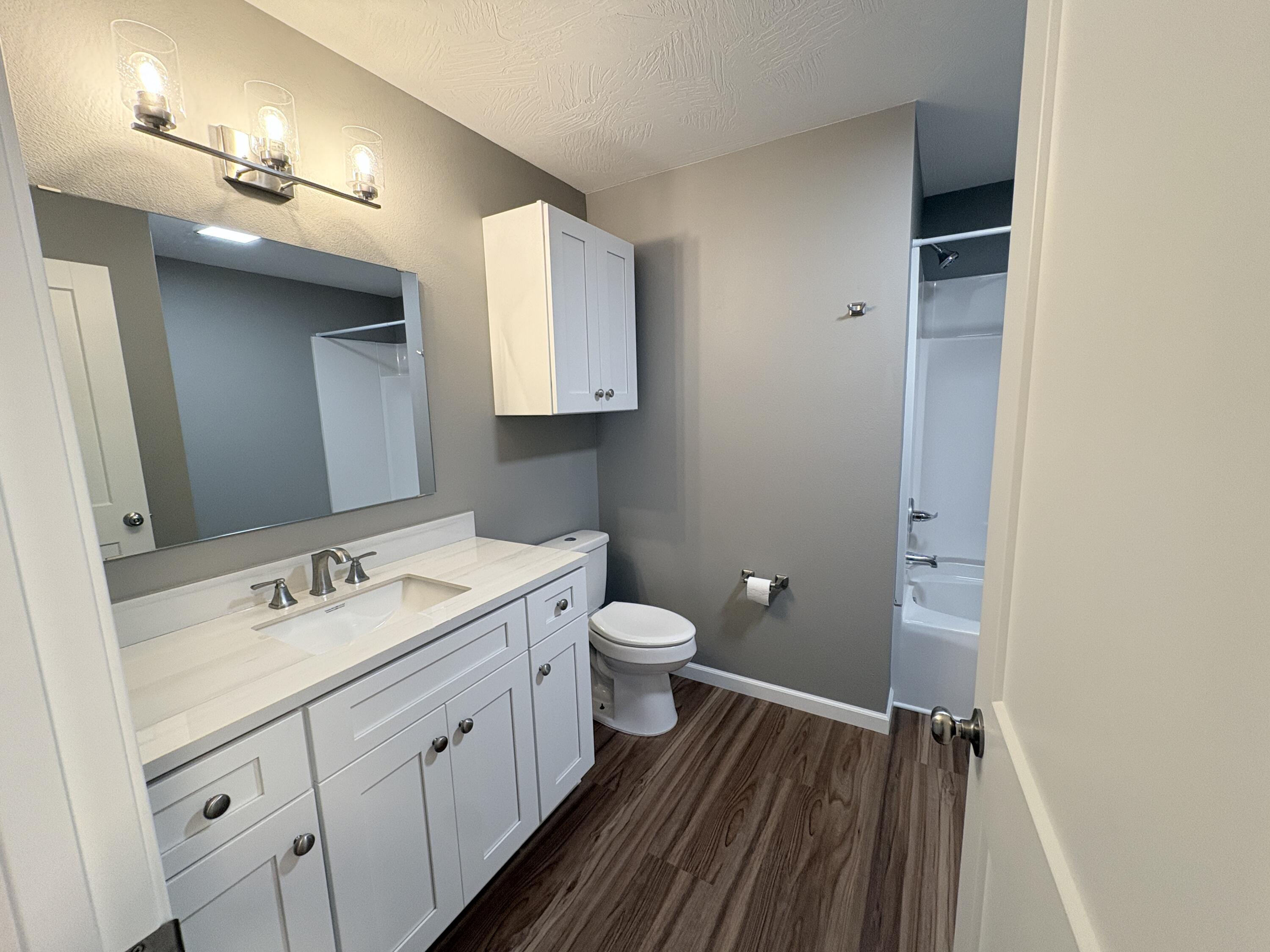 3006 West Hovey Street Property Photo 13