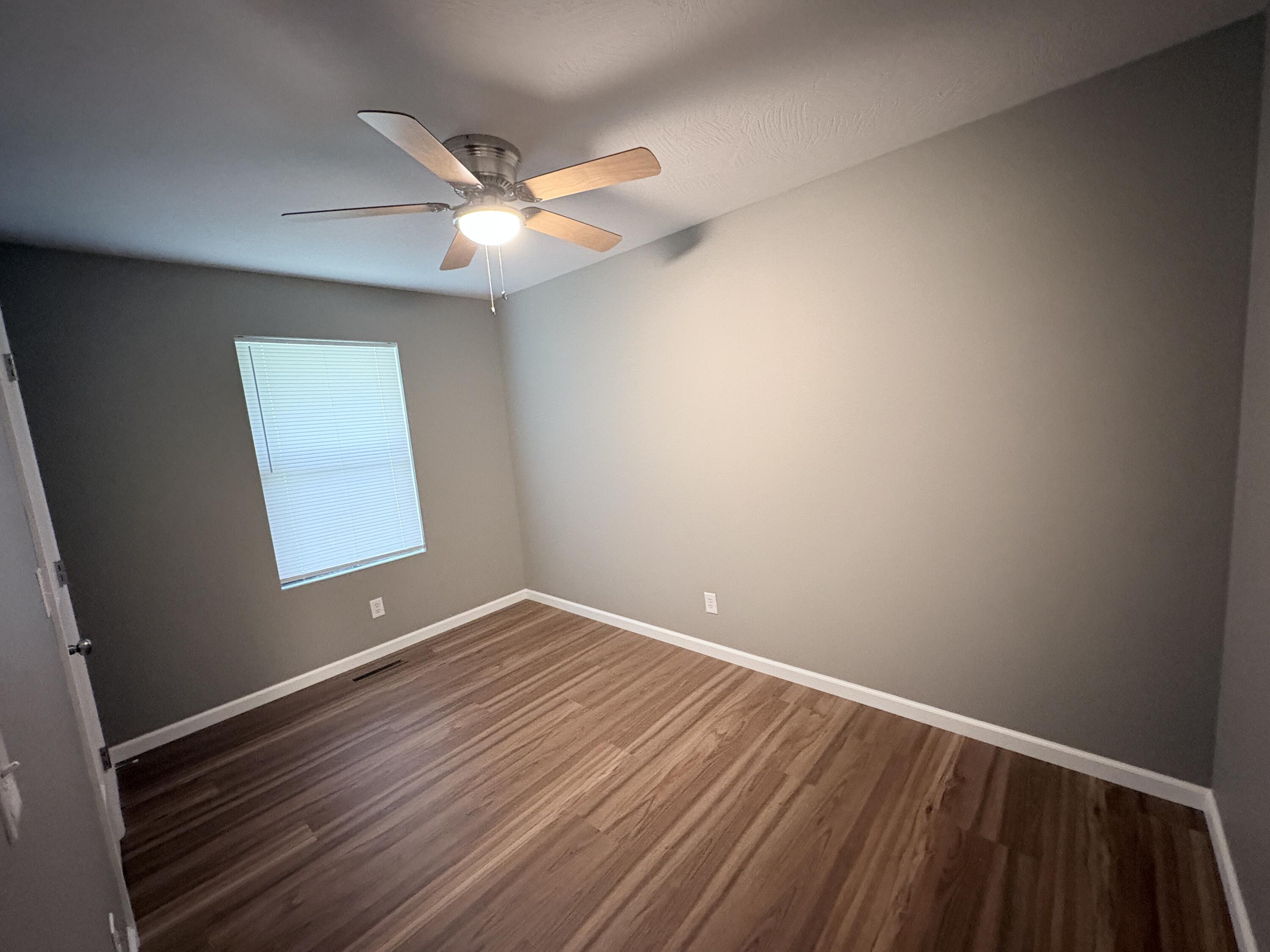 3006 West Hovey Street Property Photo 19