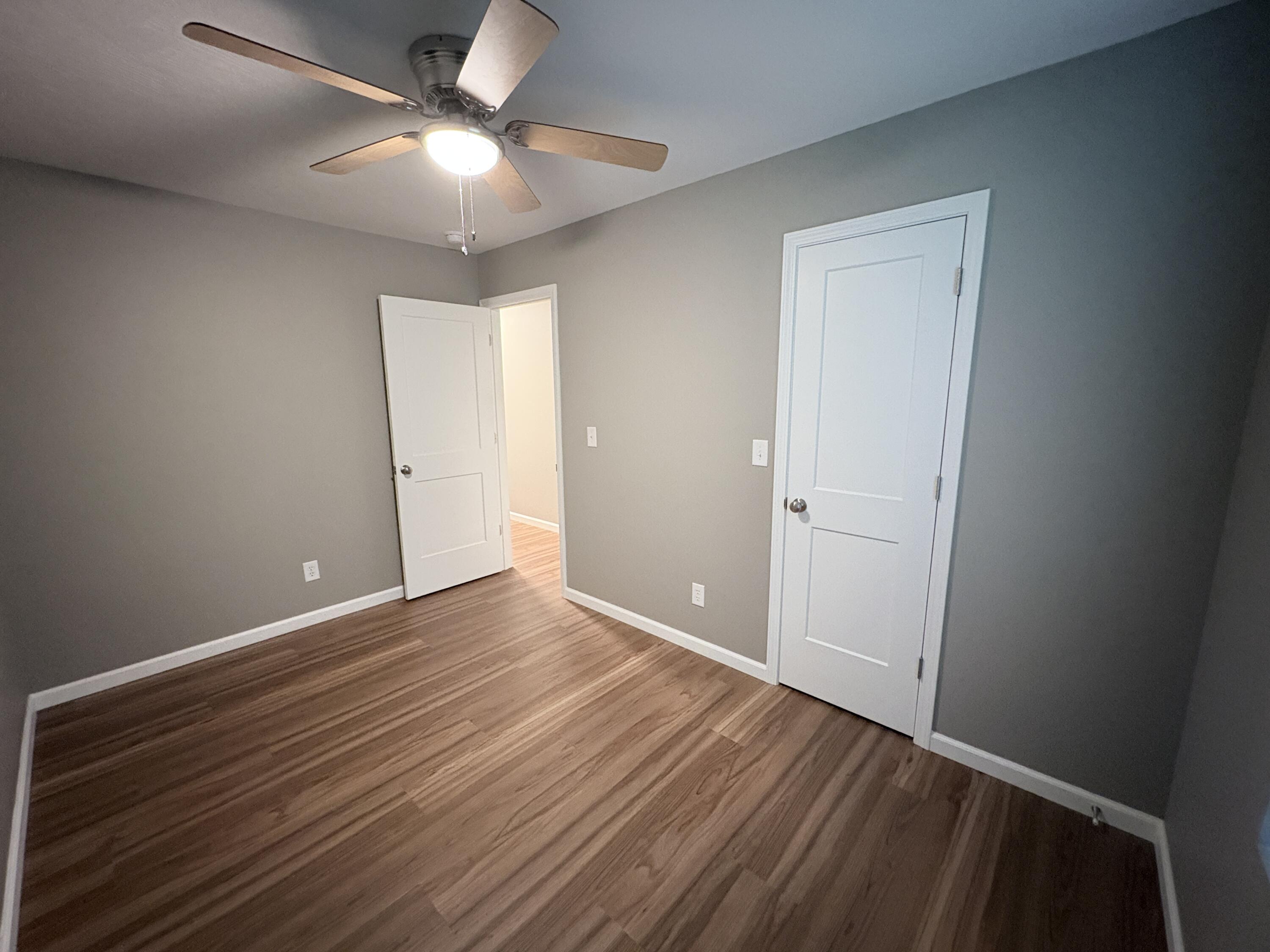 3006 West Hovey Street Property Photo 20
