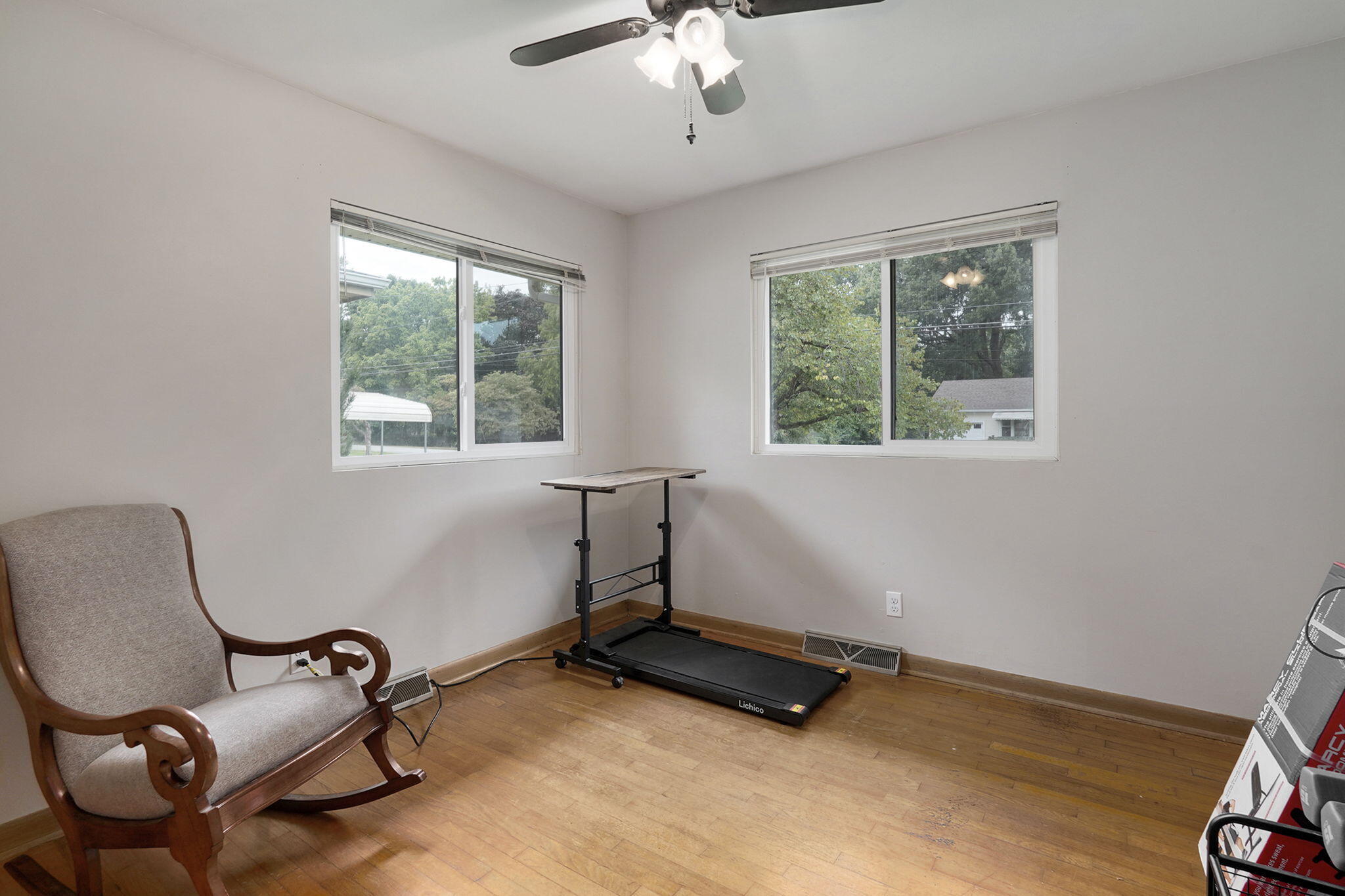 2642 East Lombard Street Property Photo 21