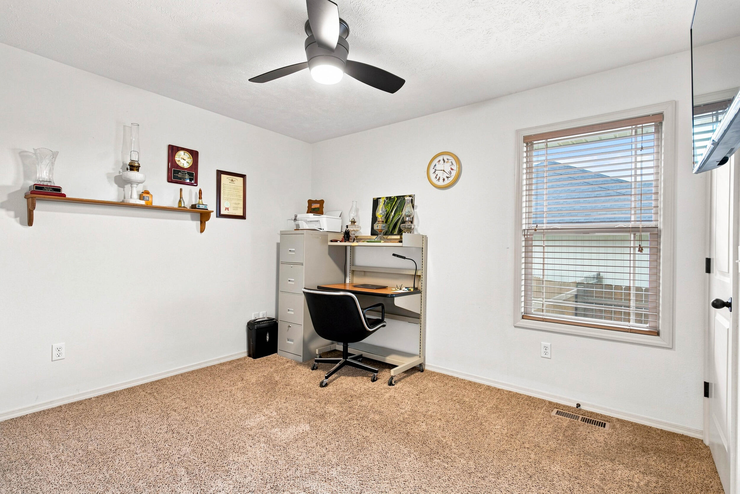 625 Olive Street Property Photo 12