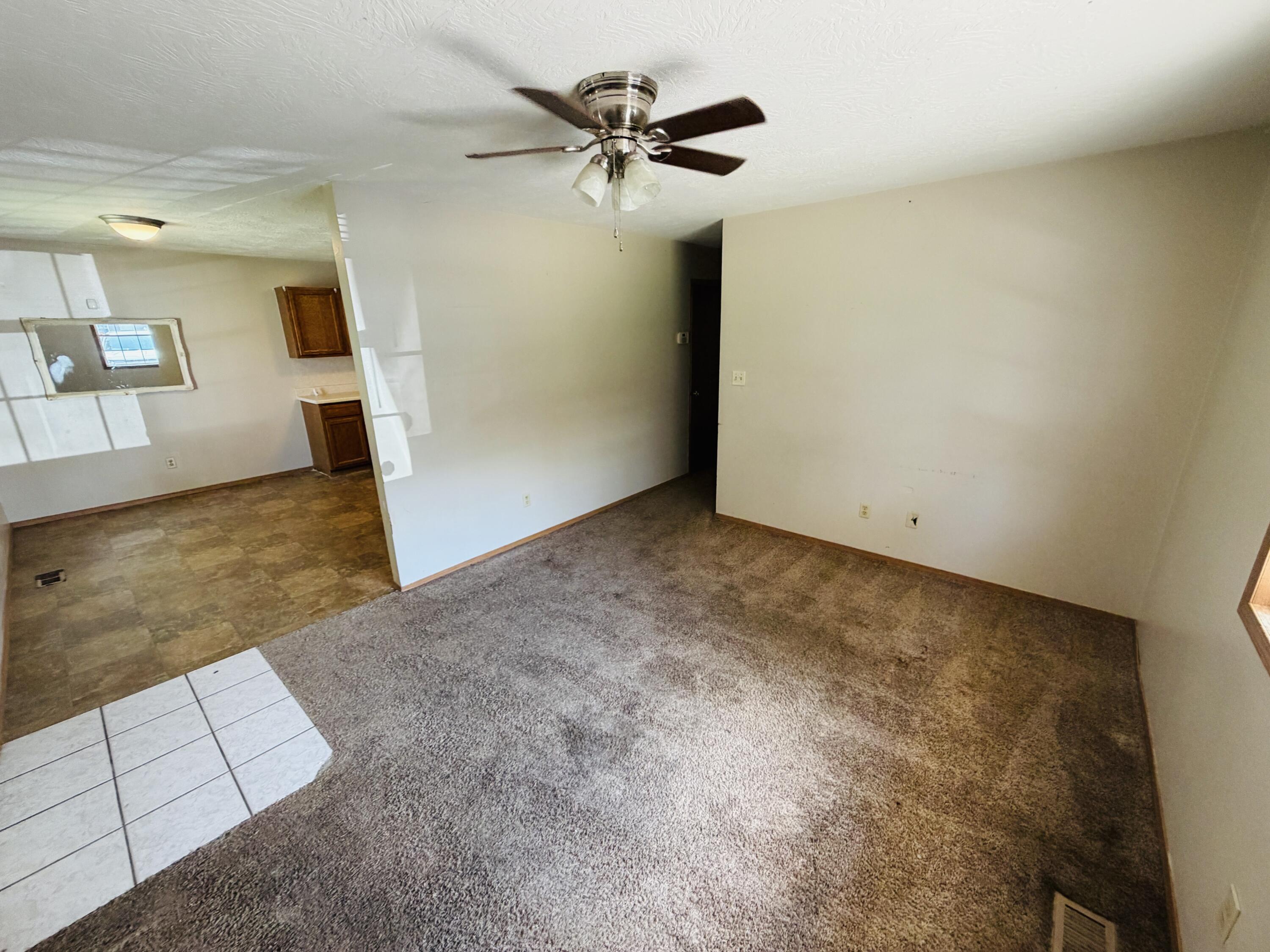 1432 North Prospect Avenue A & B Property Photo 6