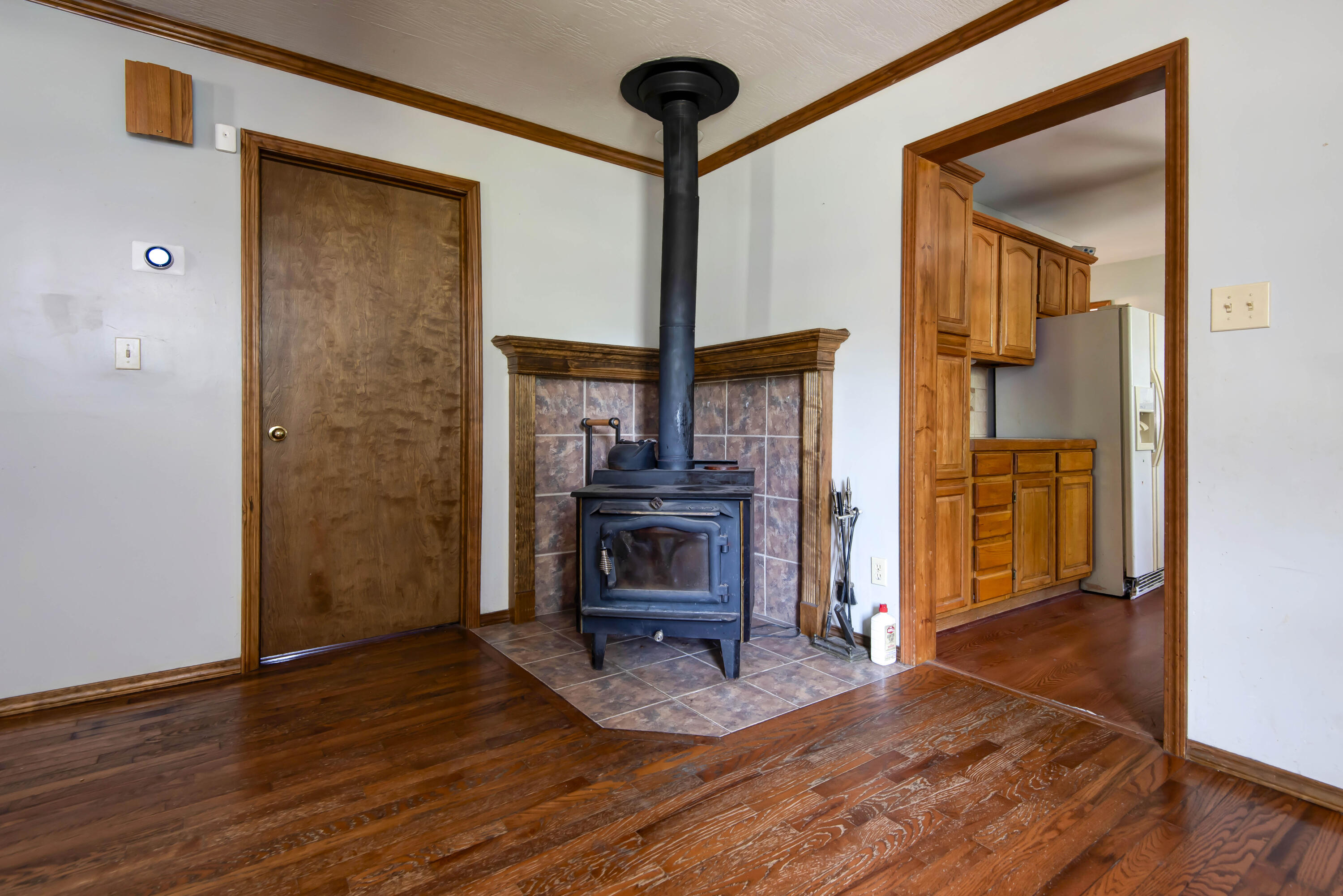 2057 North Douglas Avenue Property Photo 10