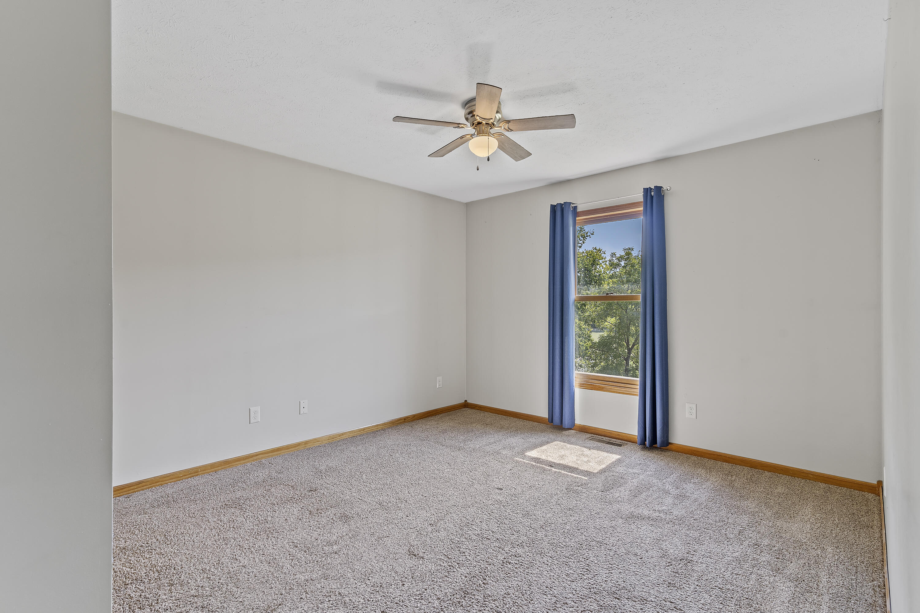 2065 West Horse Haven Trail Property Photo 30