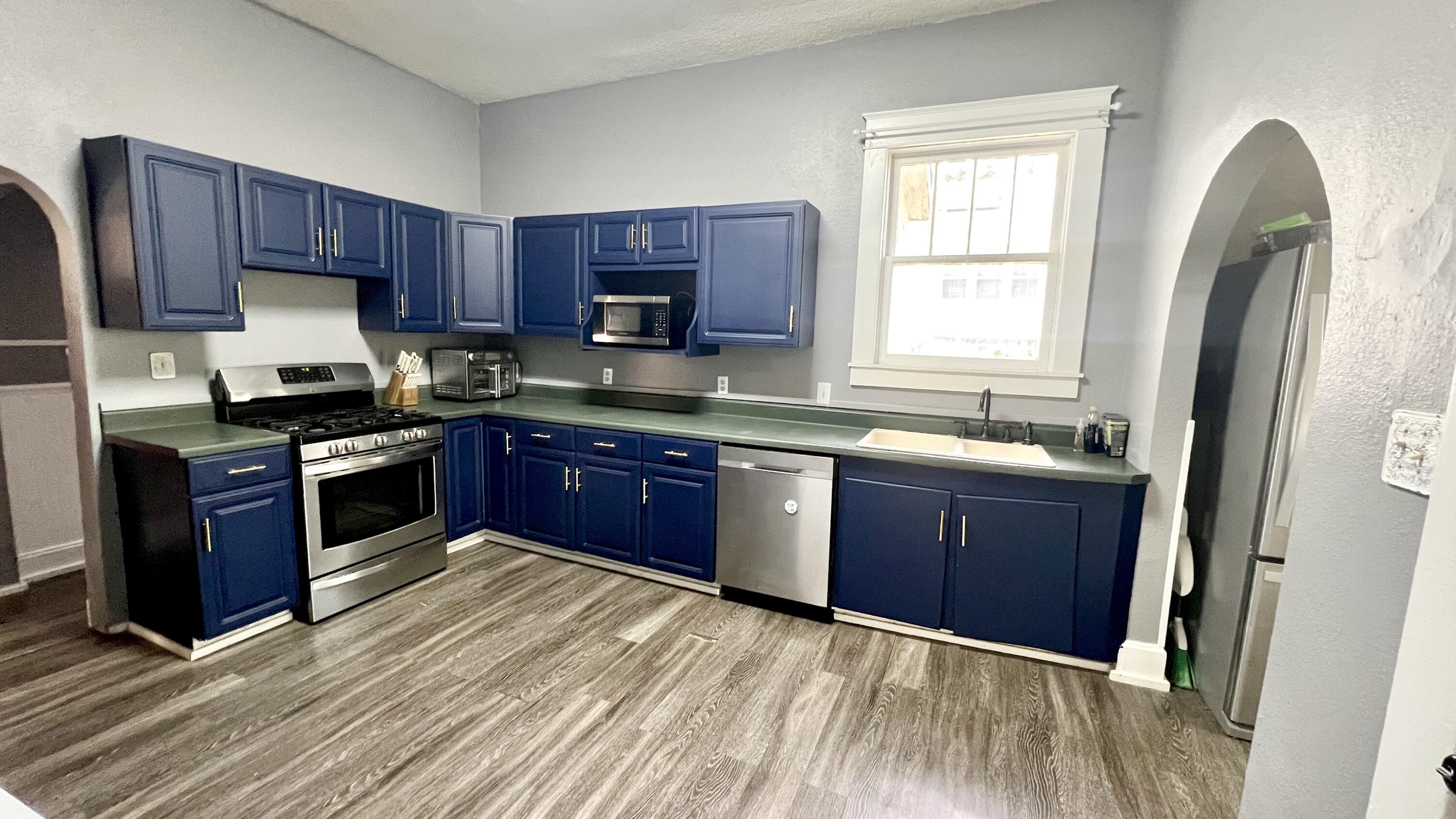 717 Euclid Avenue Property Photo 12