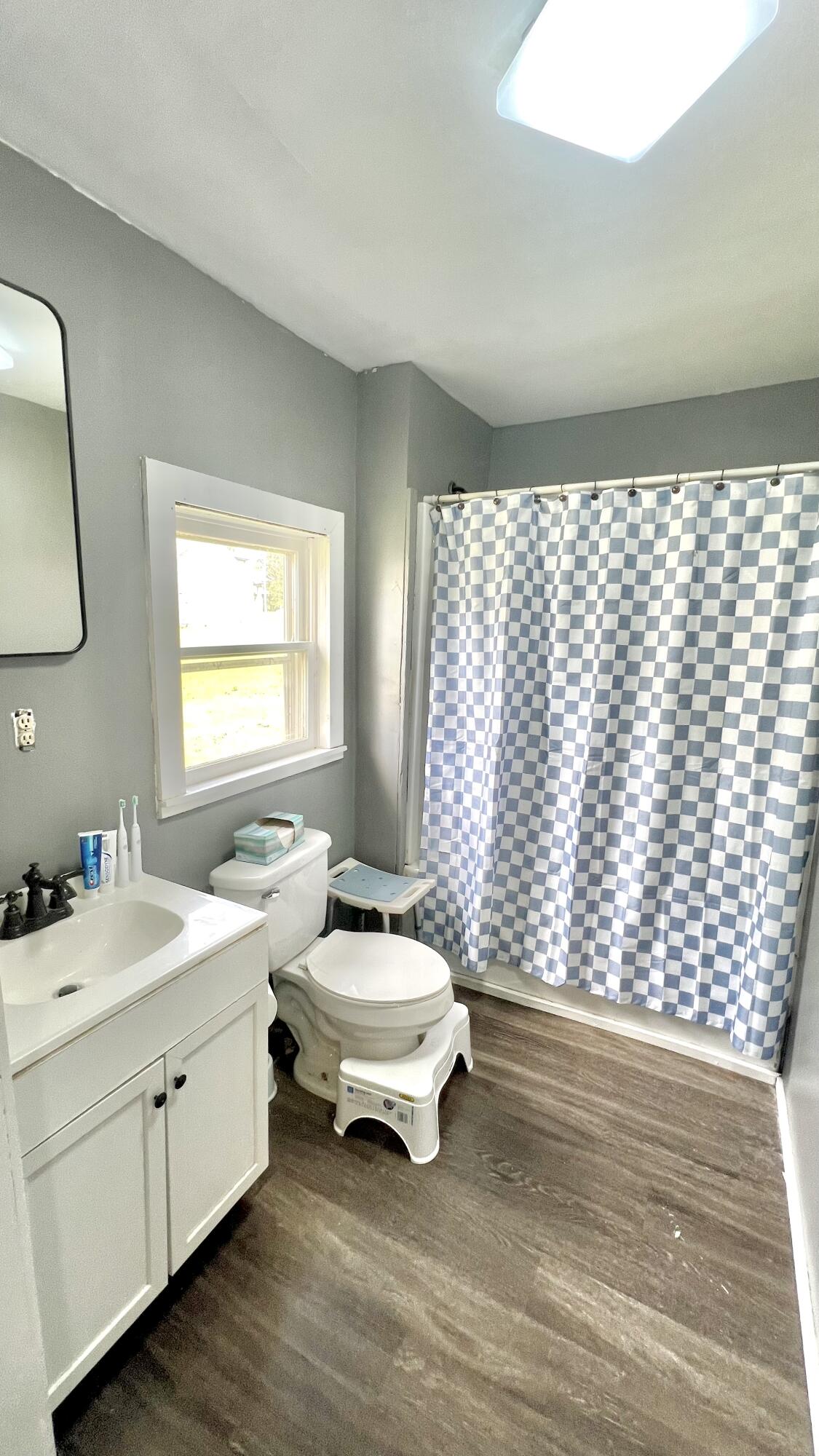 717 Euclid Avenue Property Photo 13