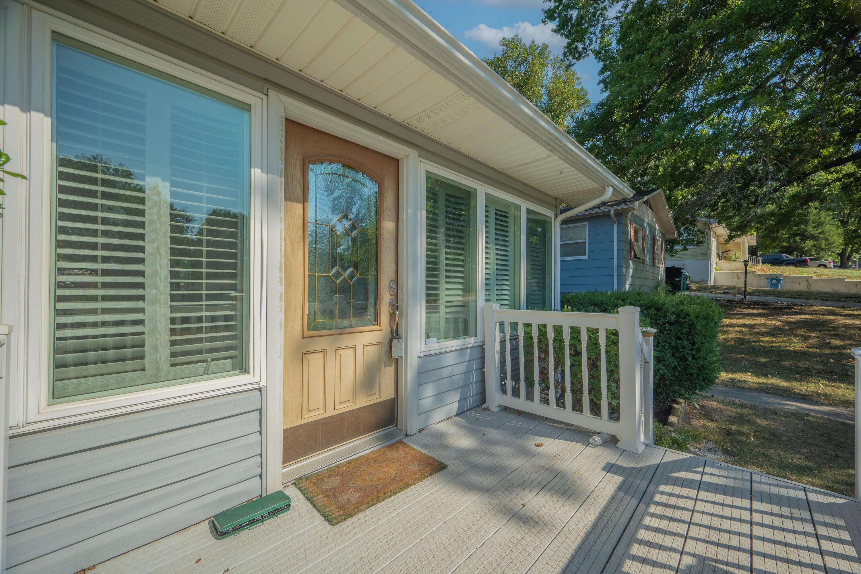 1305 Benton Avenue Property Photo 11