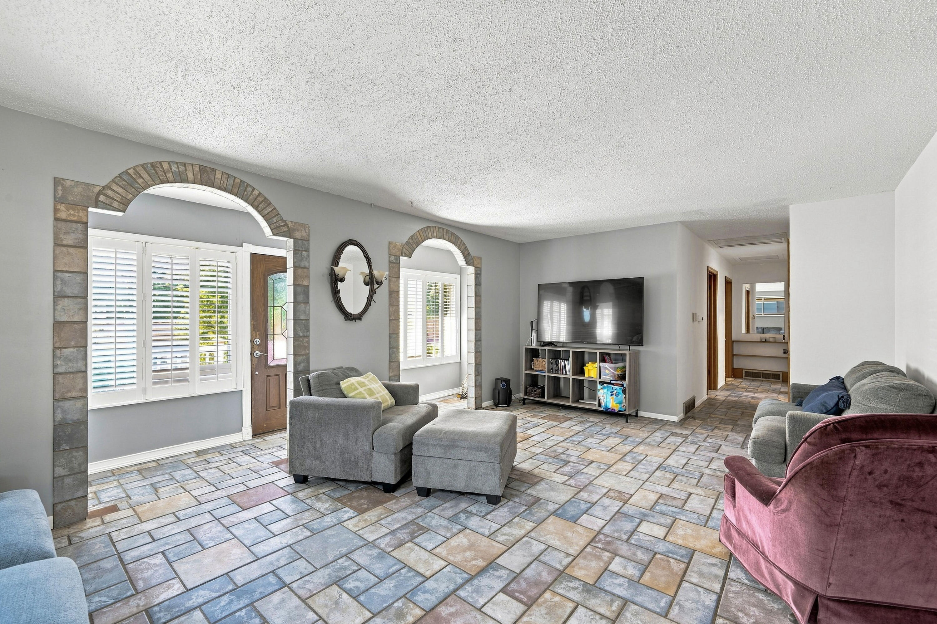 1305 Benton Avenue Property Photo 16