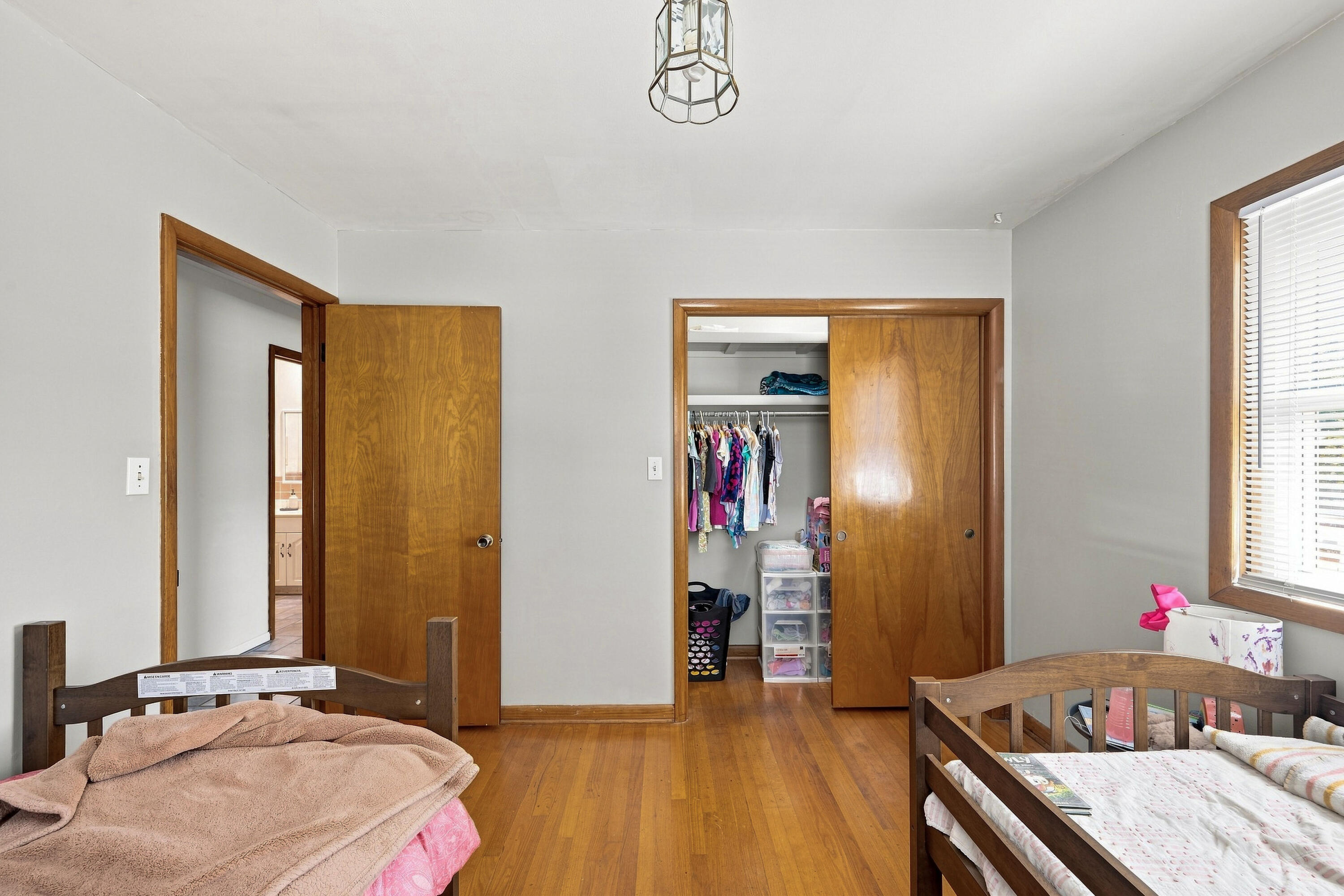 1305 Benton Avenue Property Photo 28
