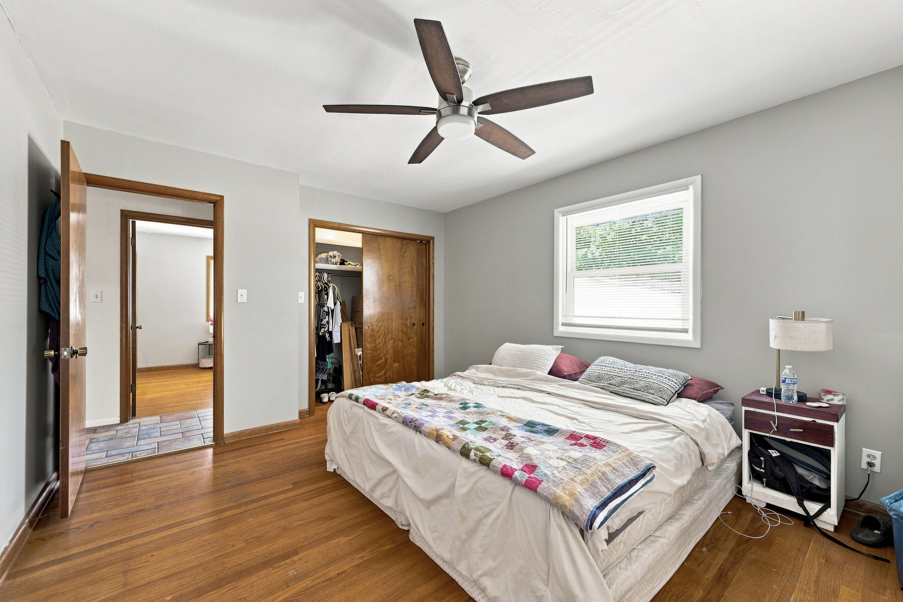 1305 Benton Avenue Property Photo 30